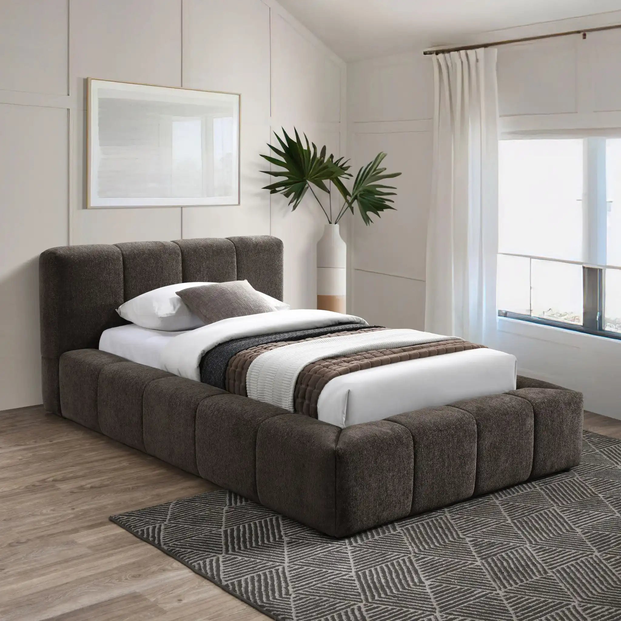 Carlin - Bed