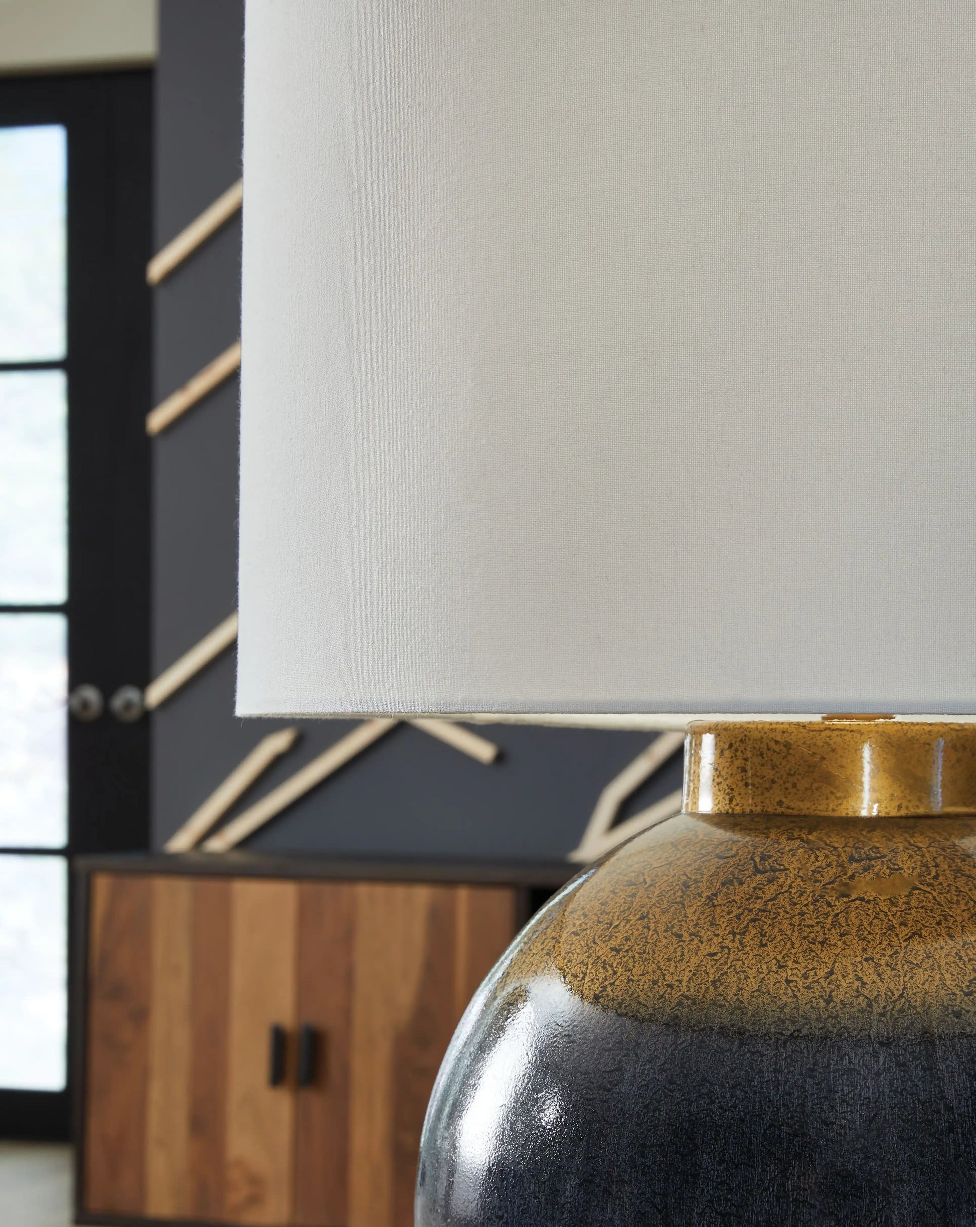 Adara - Metal Table Lamp - Blue / Gold Finish - Best Buy Furniture