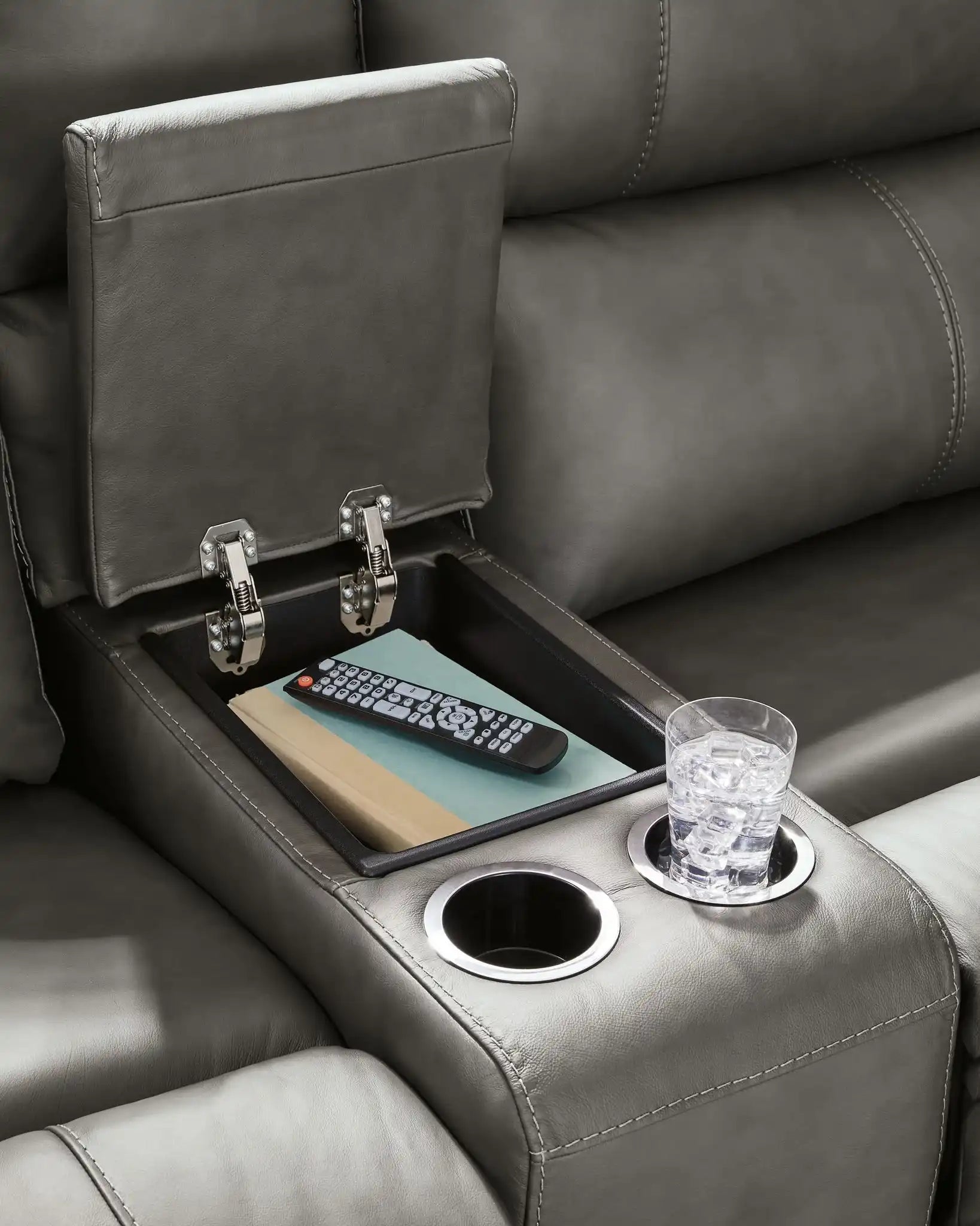 Bleckley - Reclining Sectional - Best Buy Furniture
