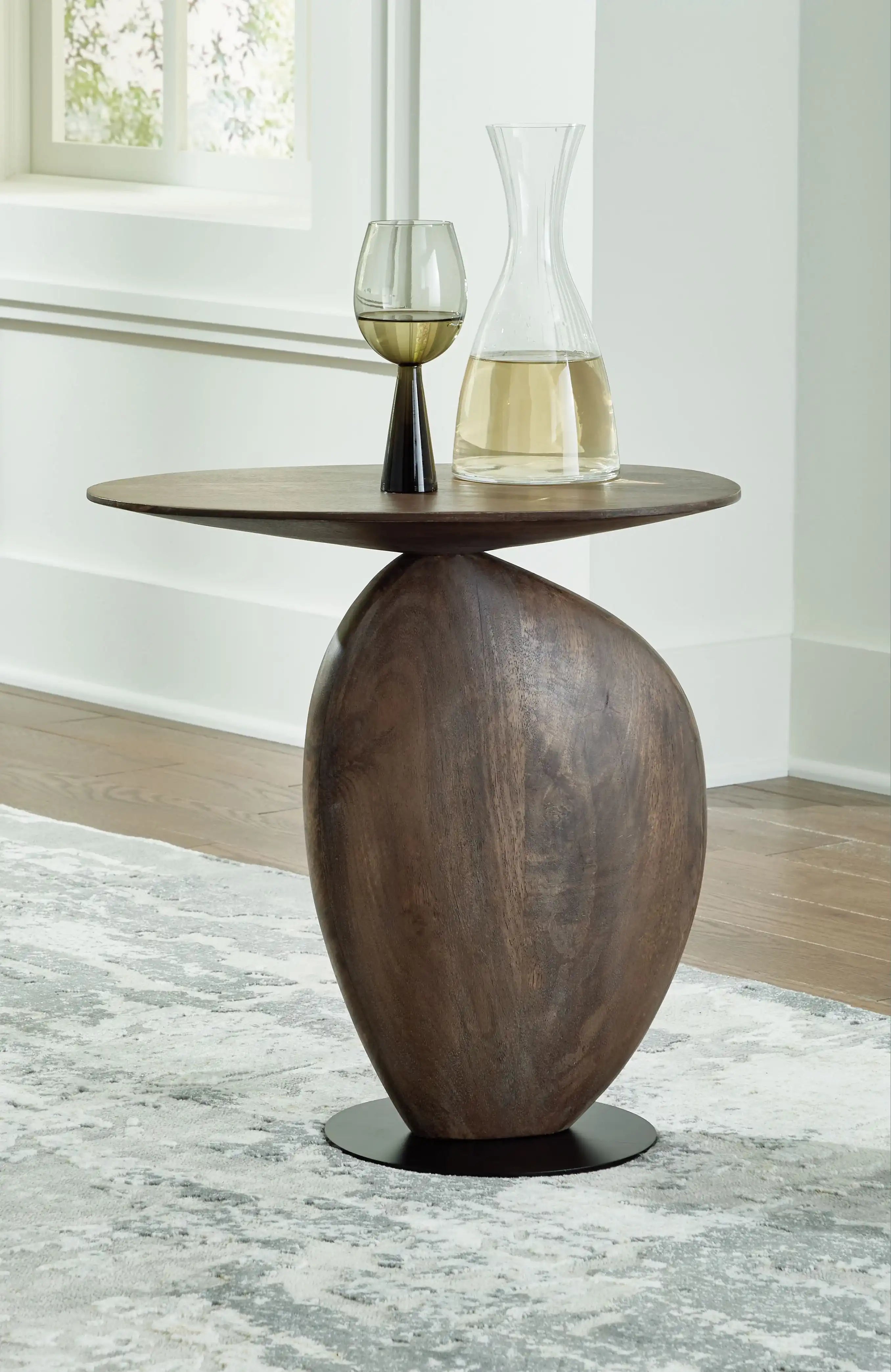 Cormmet - Accent Table - Brown / Black - Best Buy Furniture