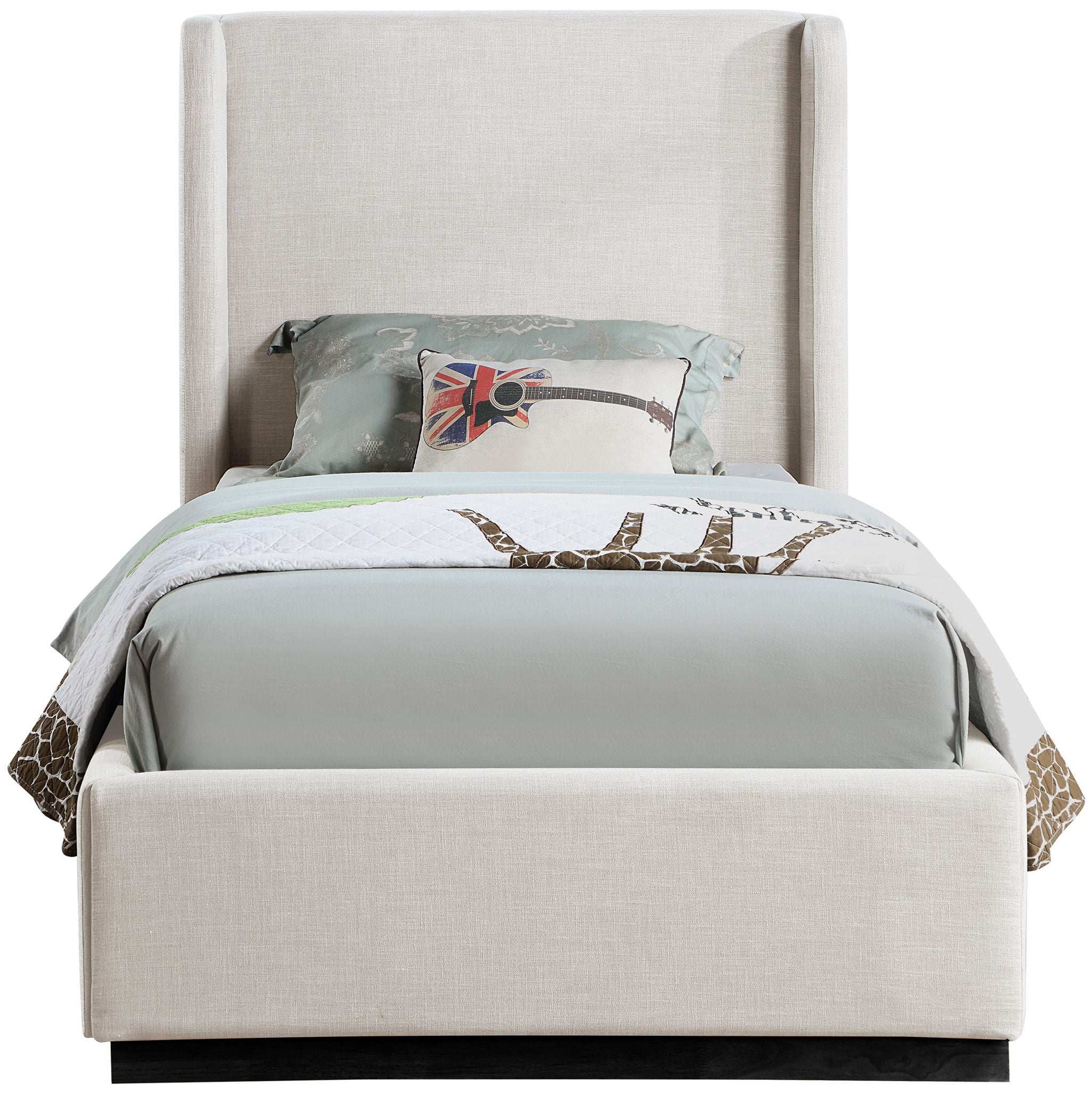 Flynn - Bed