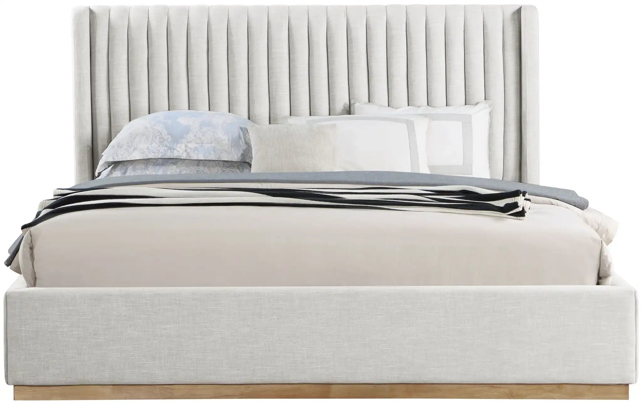 Logan - Bed