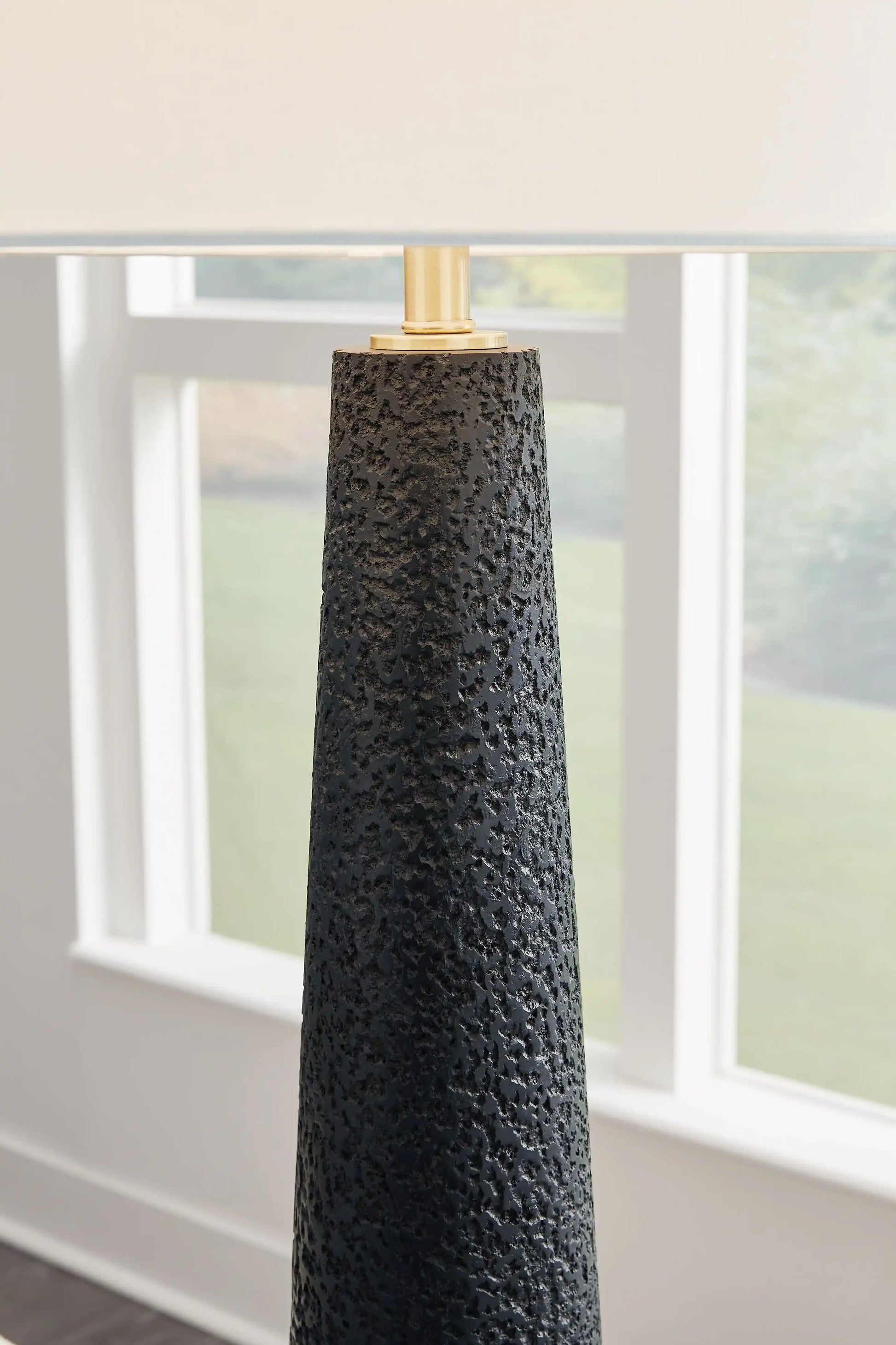 Hallburg - Poly Floor Lamp - Black - Best Buy Furniture