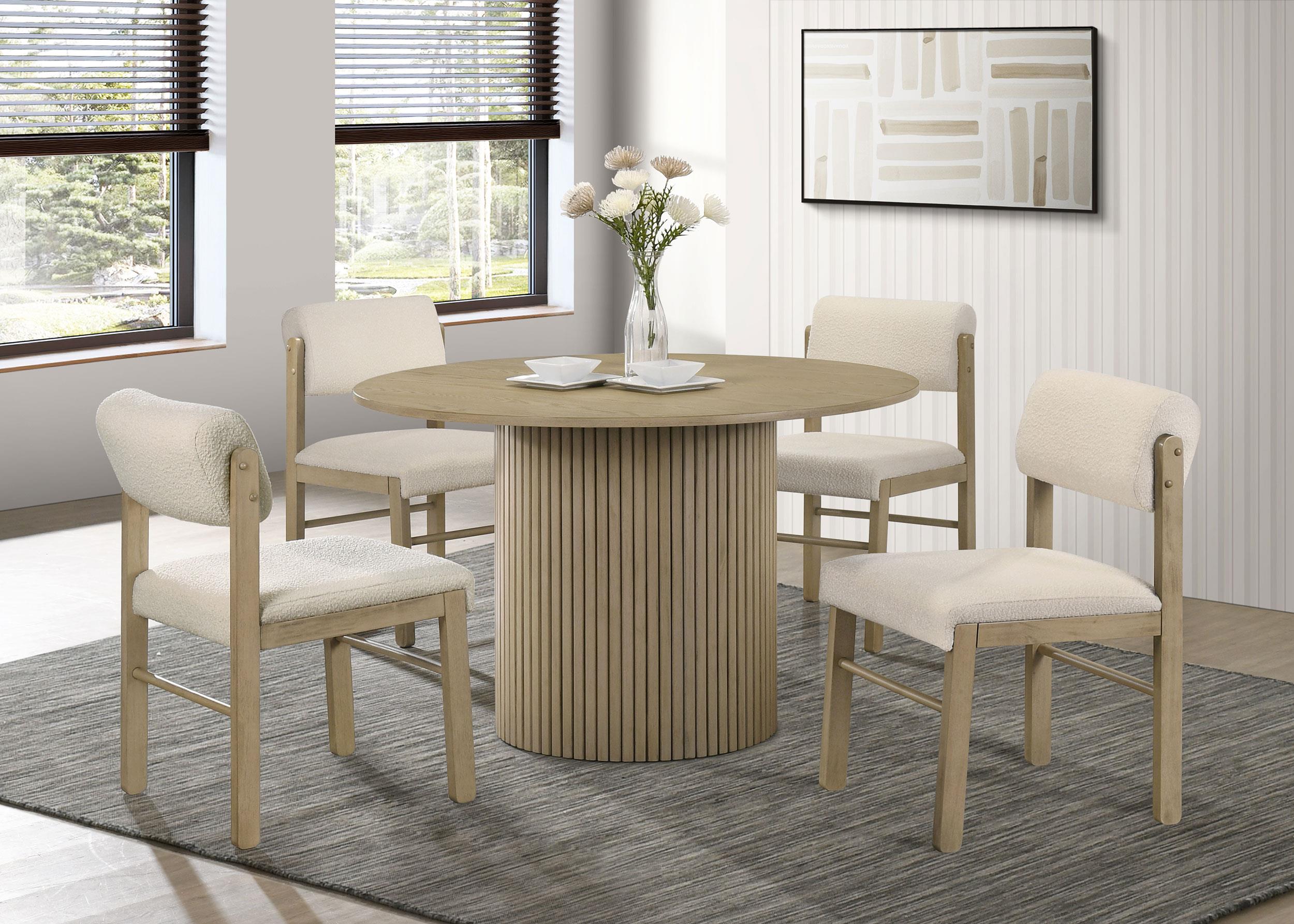 Hamlyn 43-inch Round Wood Dining Room Table Natural Oak-