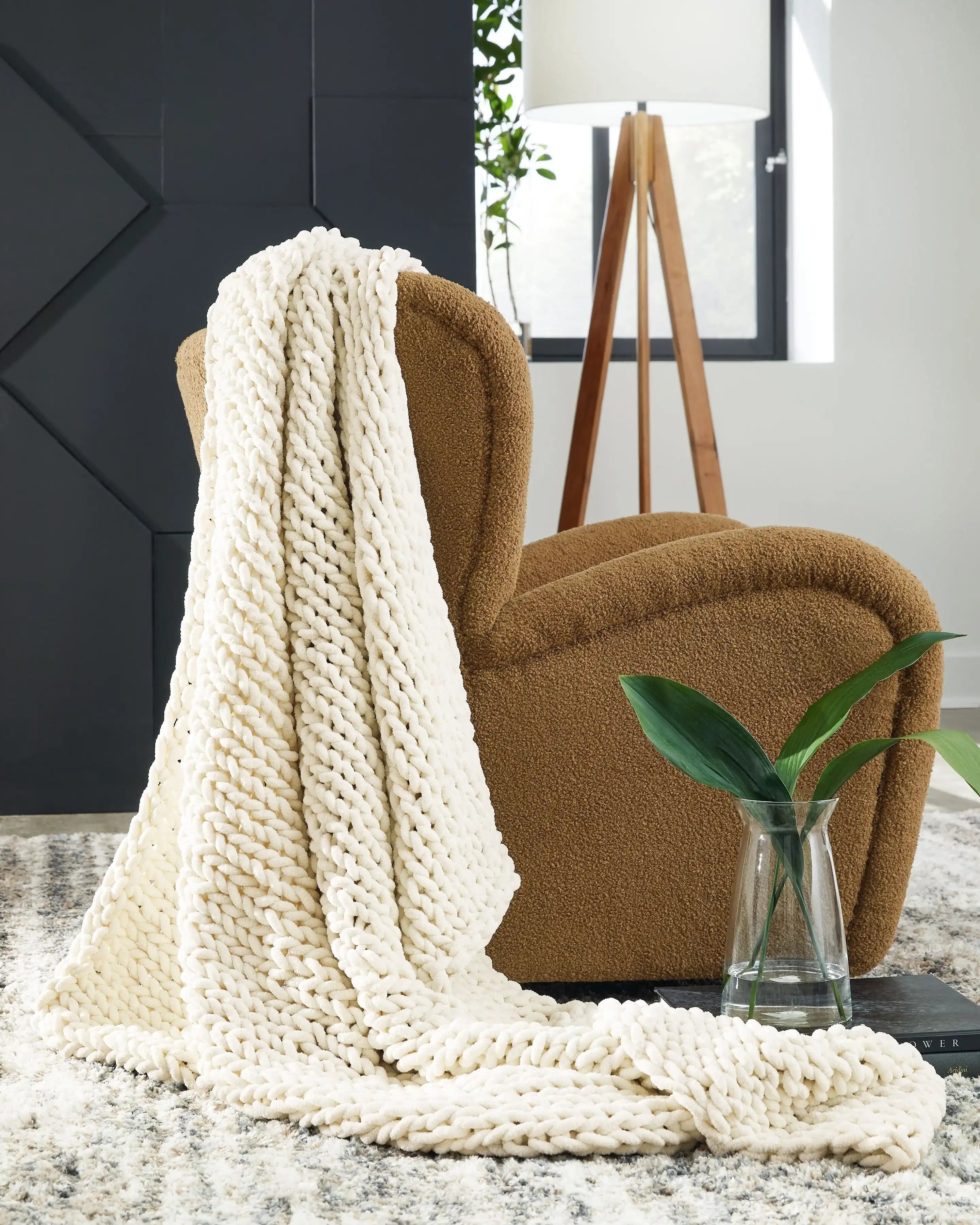 Chaddon - Throw - Best Buy Furniture