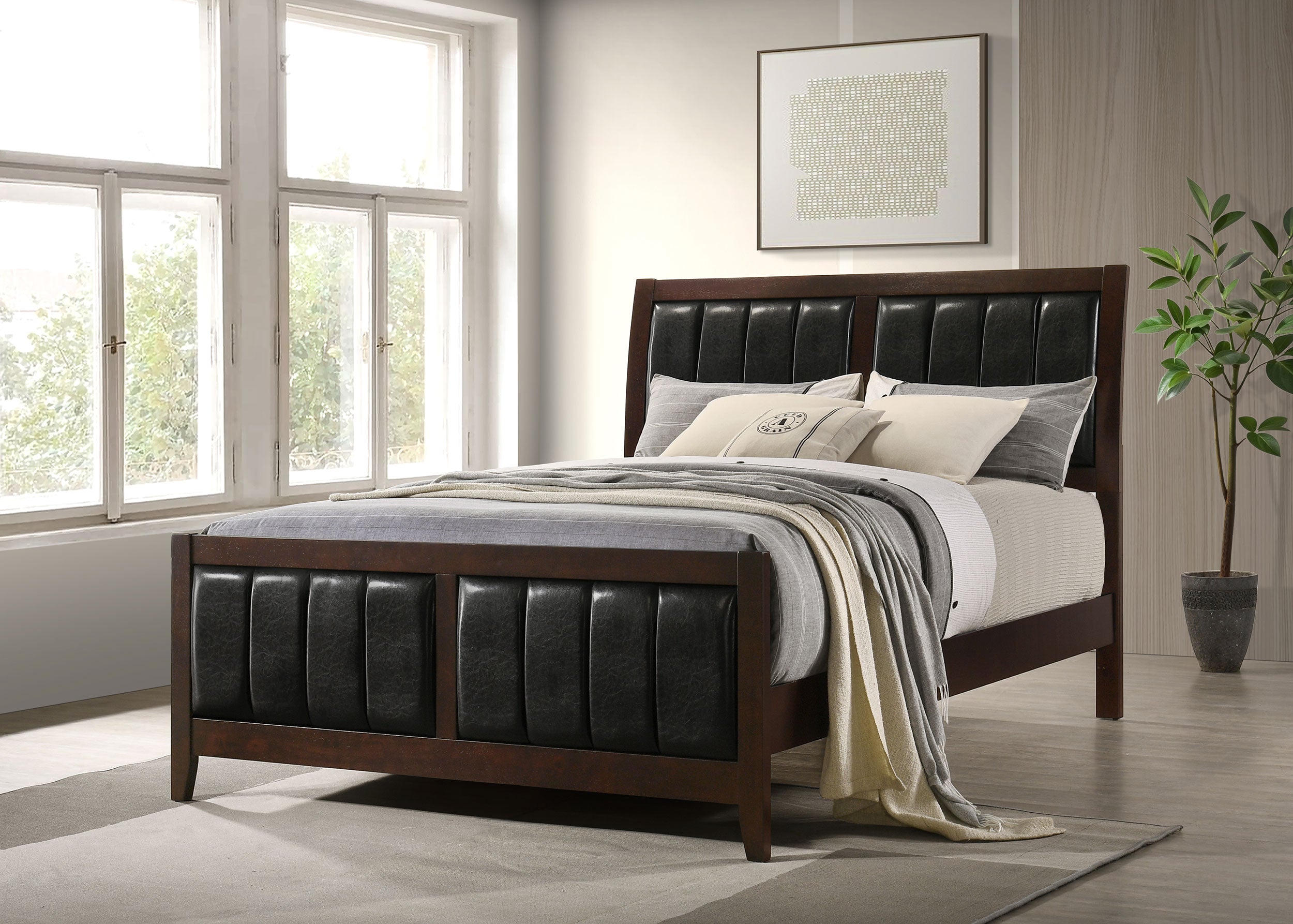 Carlton Wood Queen Panel Bed Cappuccino-CoasterEveryday
