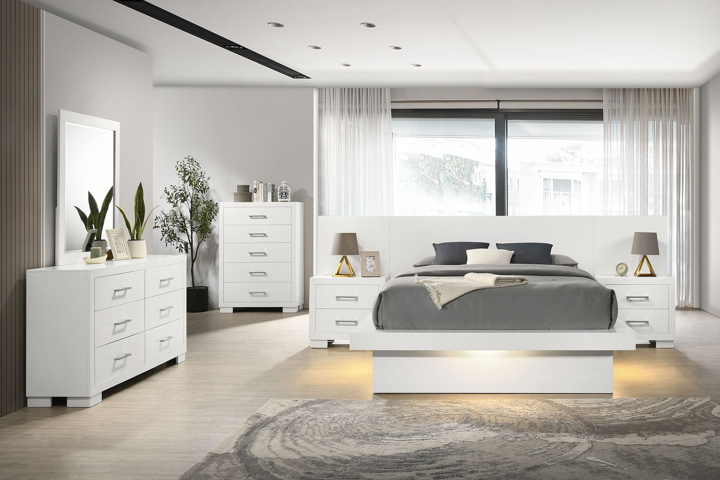 Jessica 5-drawer Bedroom Chest Snow White-CoasterEssence