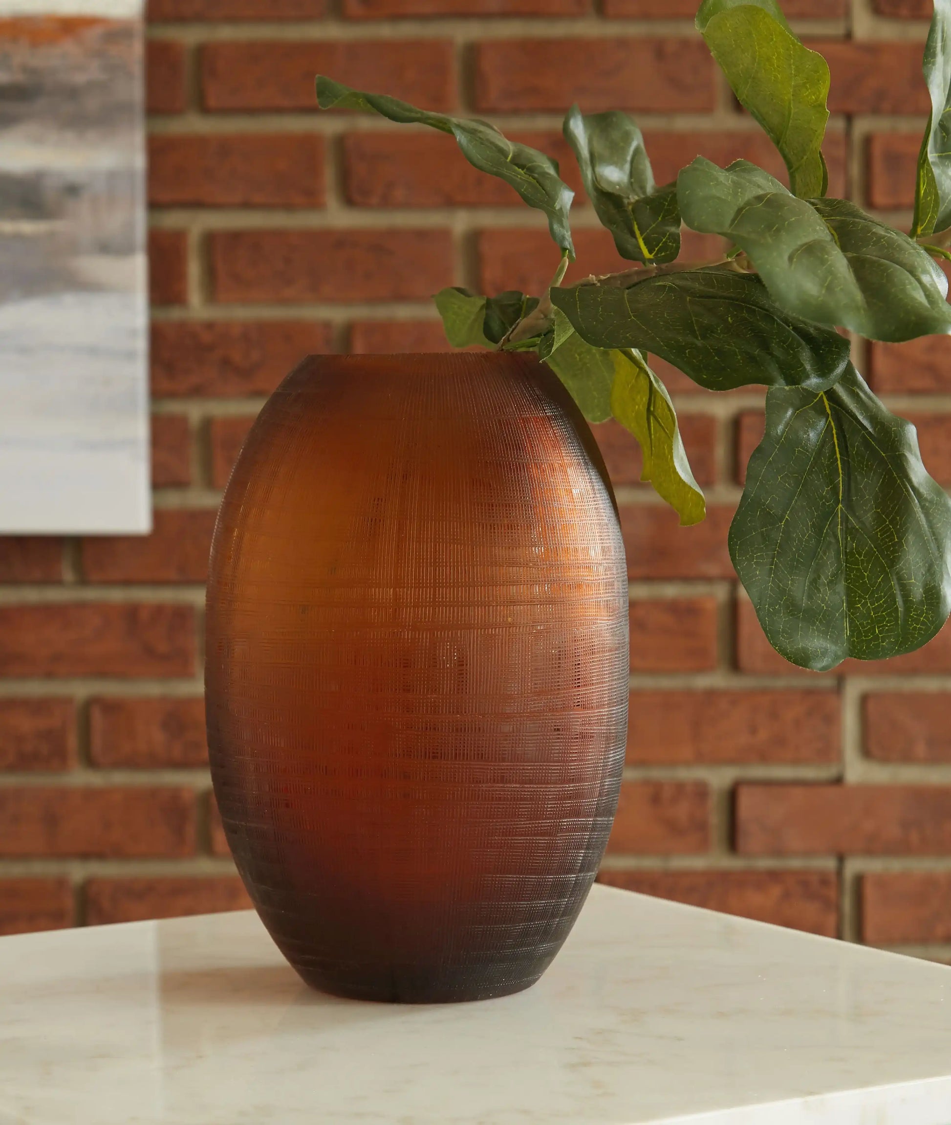 Embersen - Vase - Best Buy Furniture