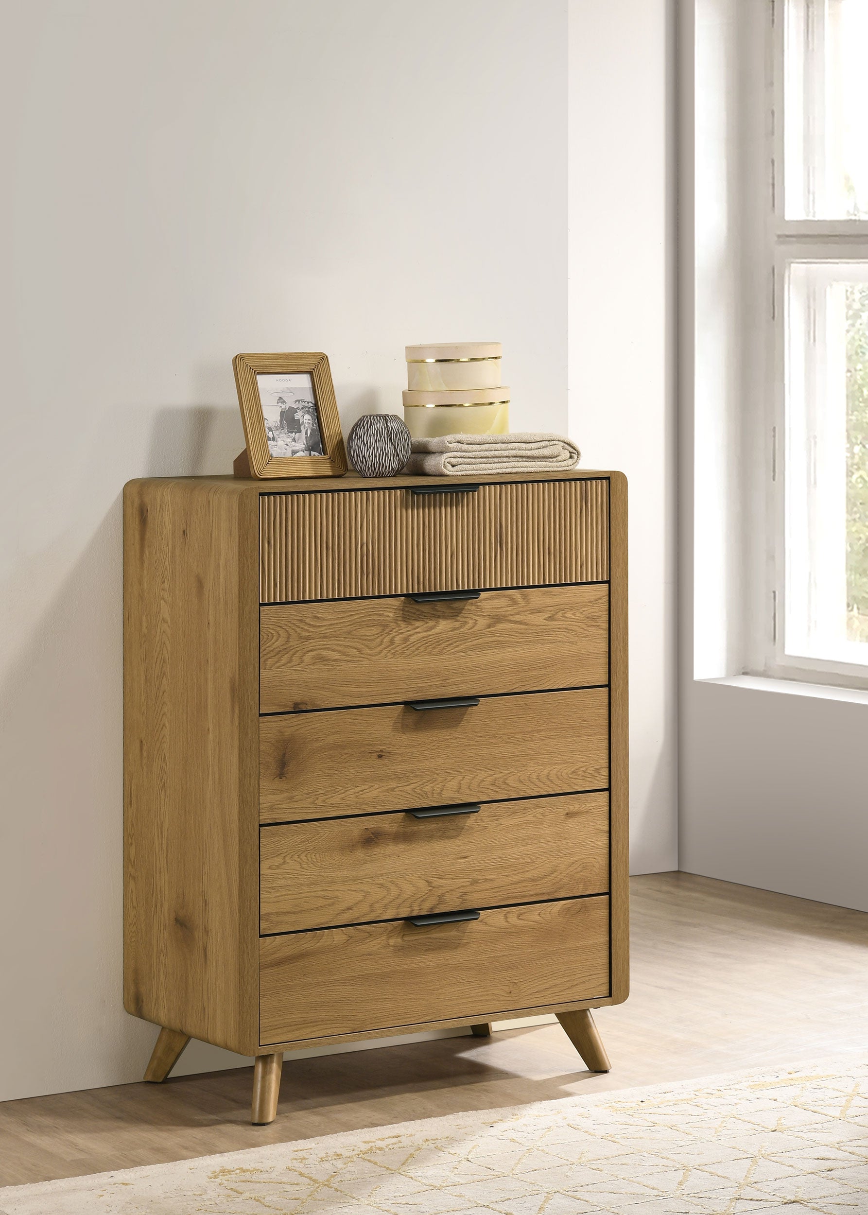 Bennett 5-drawer Bedroom Chest of Drawers Light Oak-