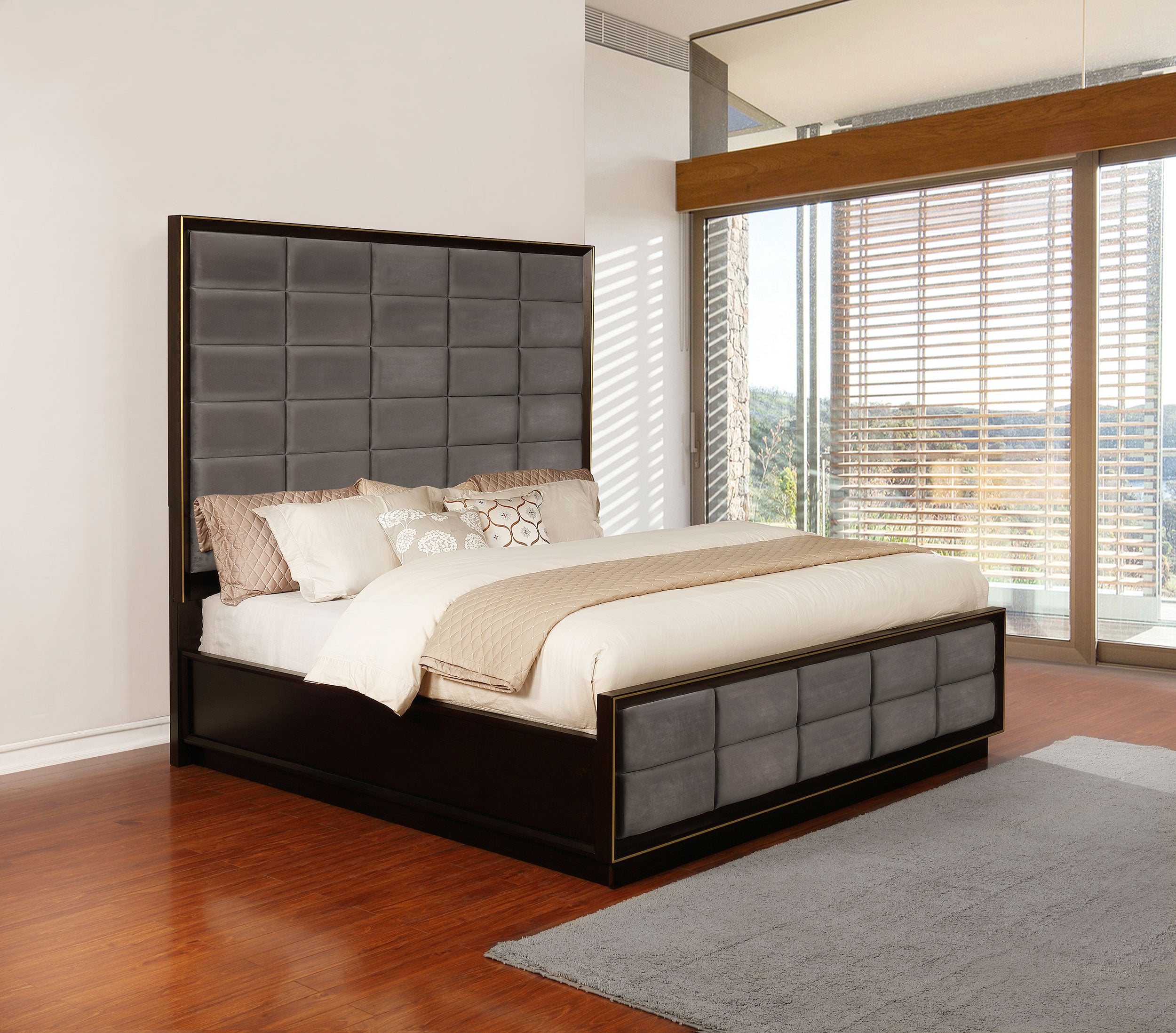 Durango 77-inch Queen Panel Bed Smoked Peppercorn-CoasterElevations