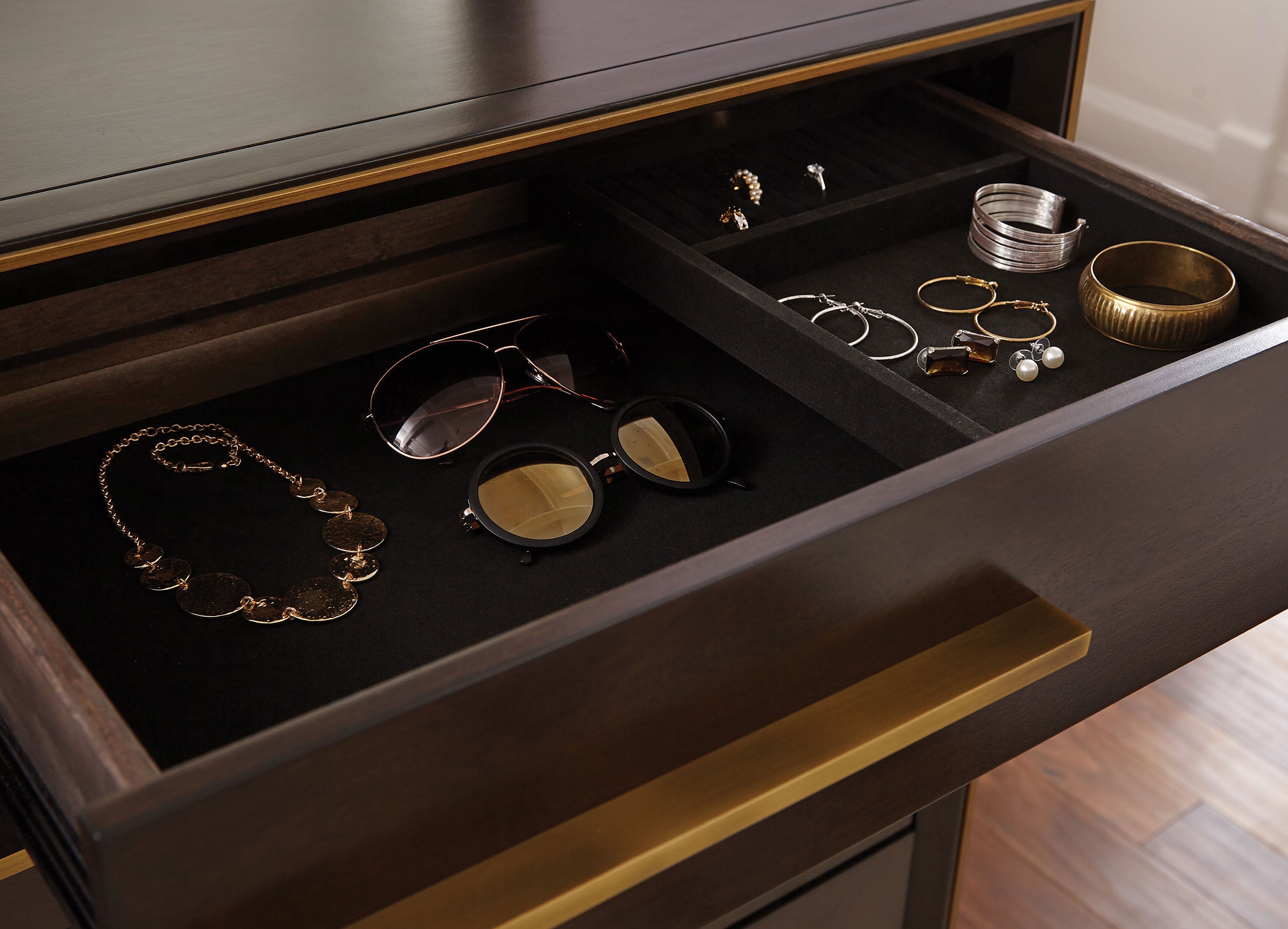 Durango 8-drawer Dresser Smoked Peppercorn-CoasterElevations