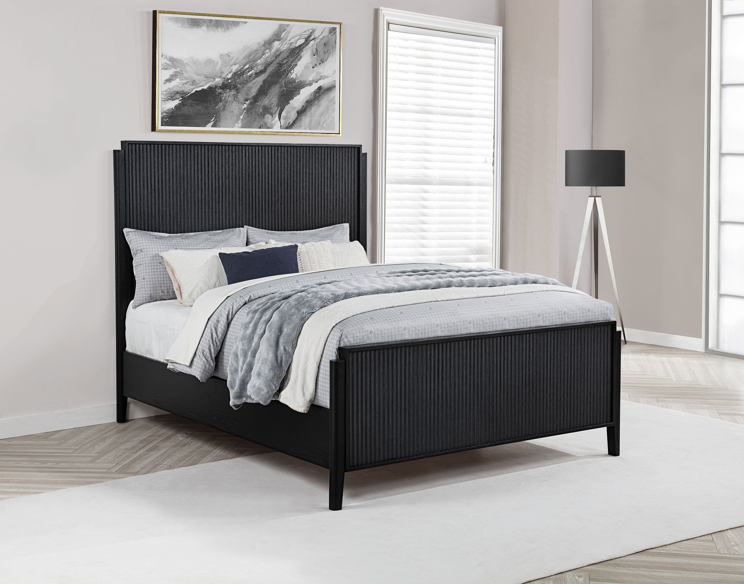 Brookmead Wood Queen Panel Bed Black-