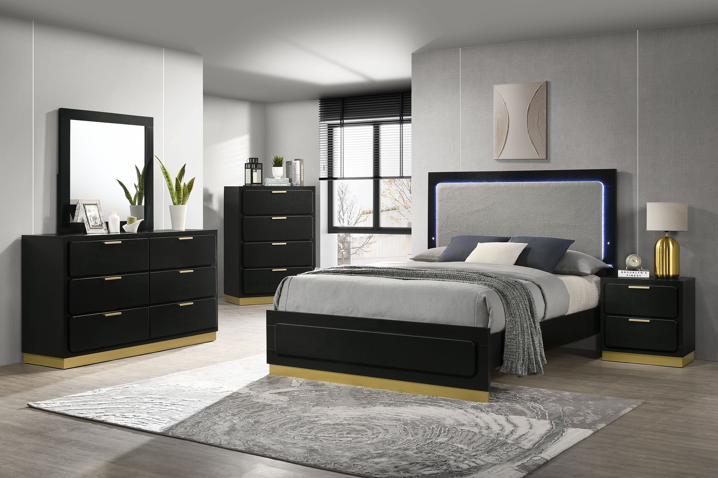 Caraway 4-drawer Bedroom Chest Black-