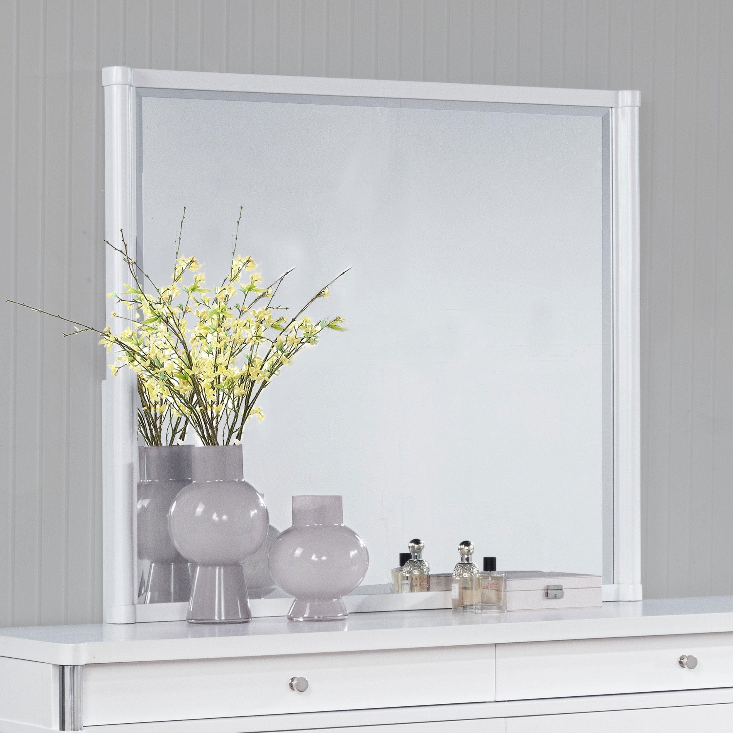 Gracemont Dresser Mirror White-