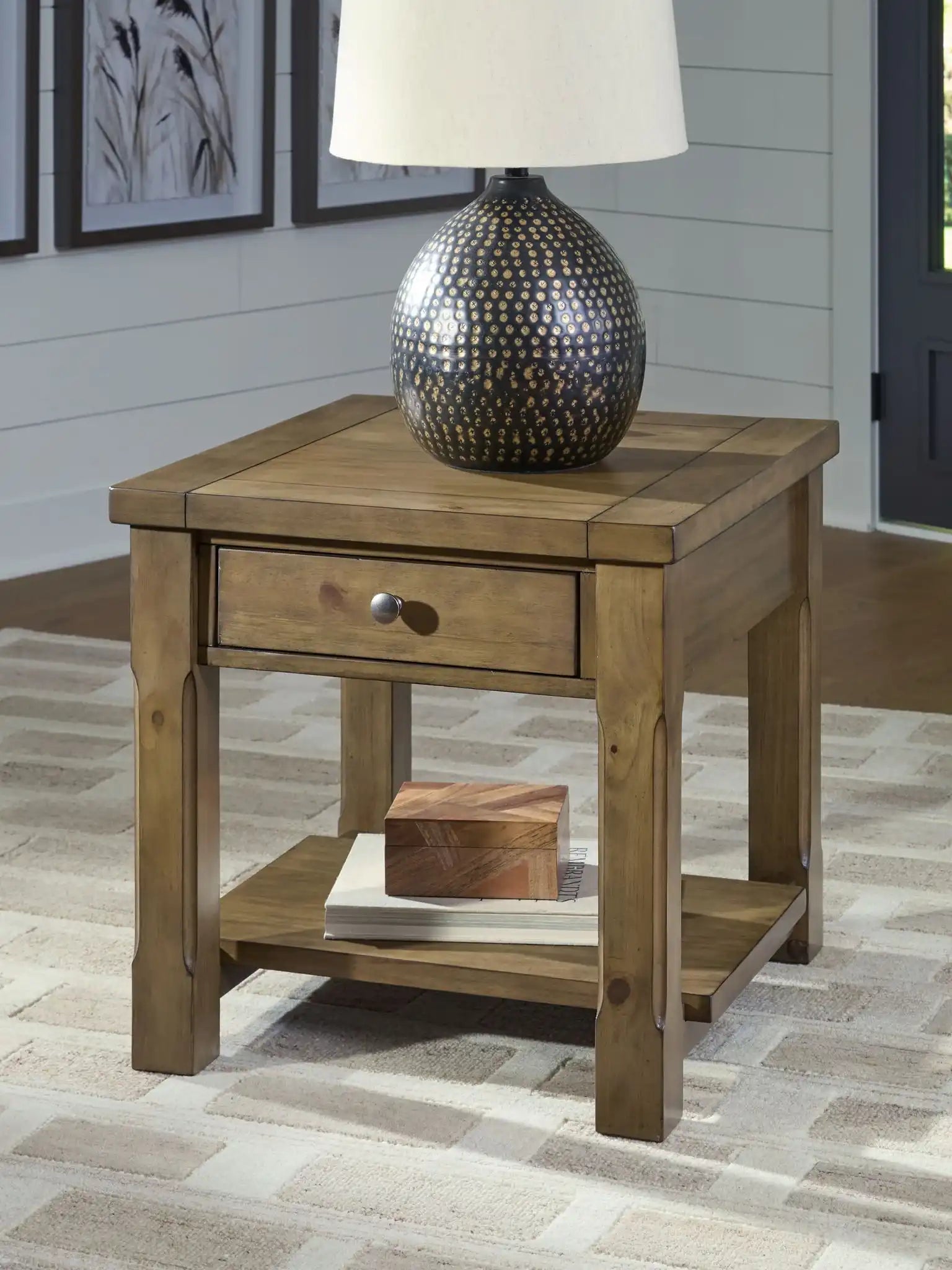 Vandenmore - Rectangular Table - Best Buy Furniture