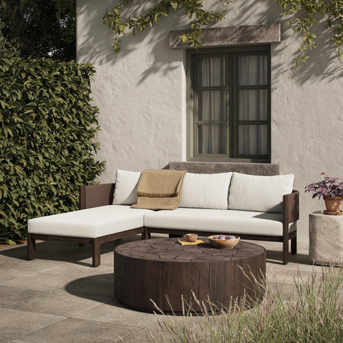 OUTDOOR SETS