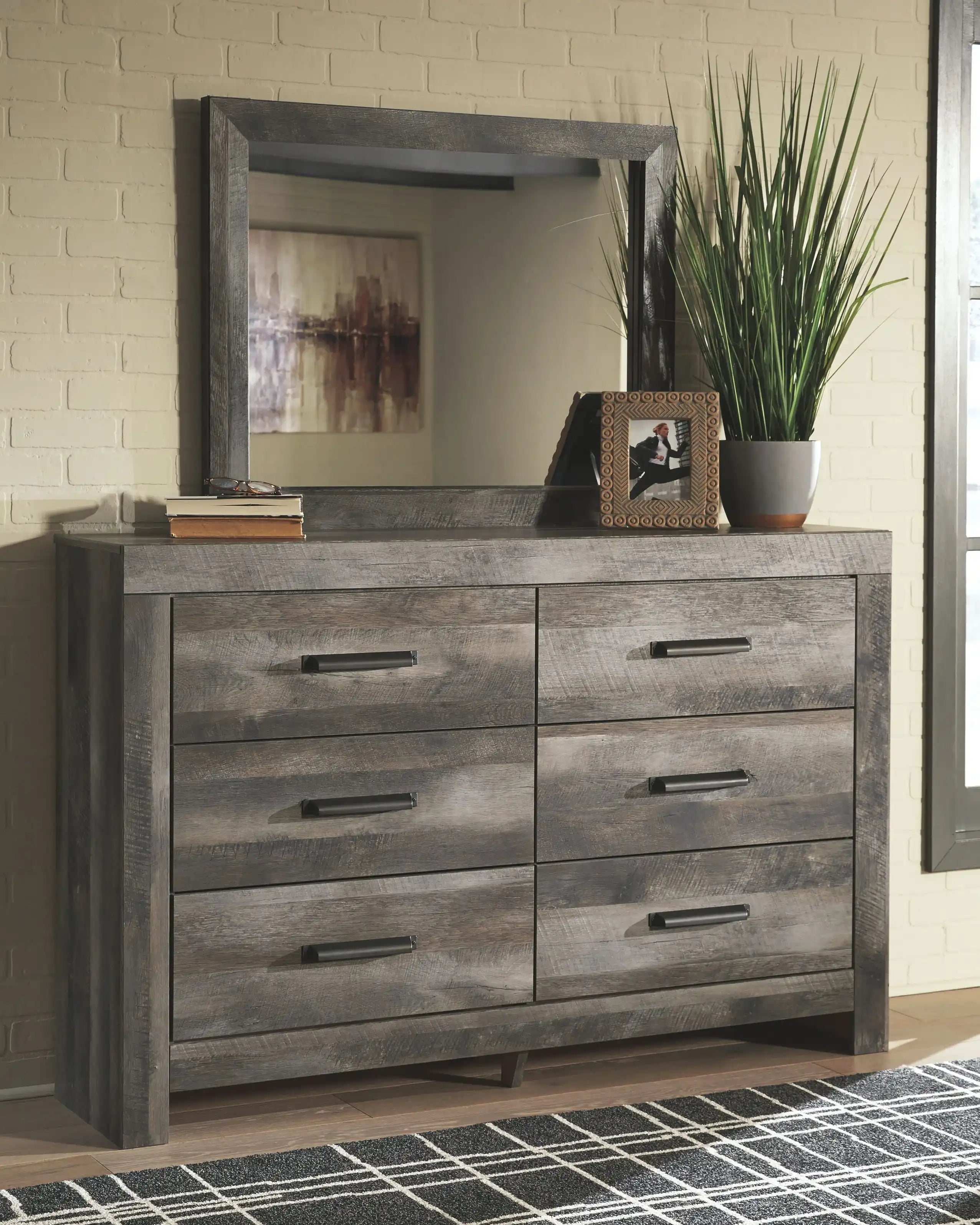 Wynnlow - Panel Bedroom Set - Best Buy Furniture