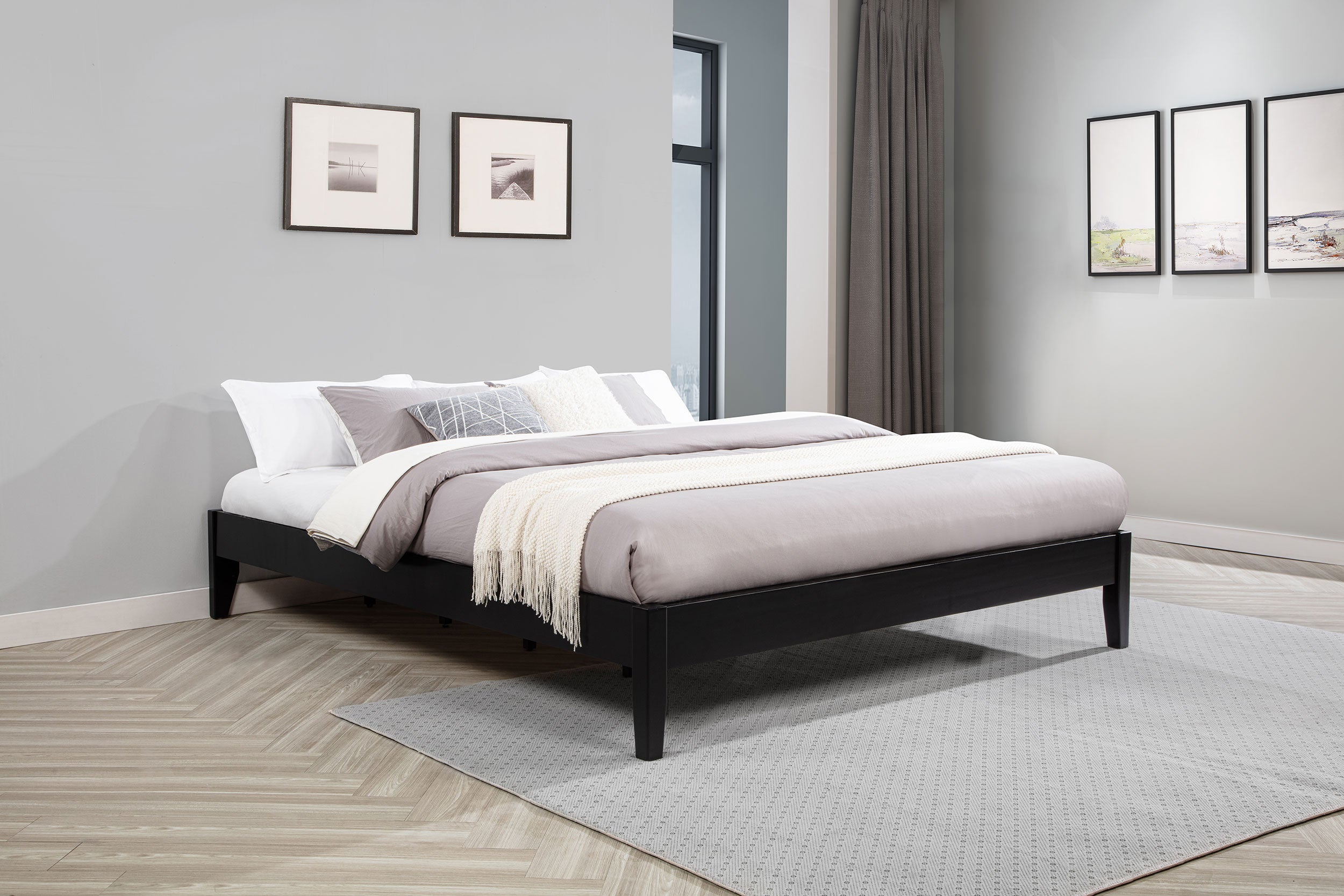 Hounslow Eastern King Universal Platform Bed Black-CoasterEveryday