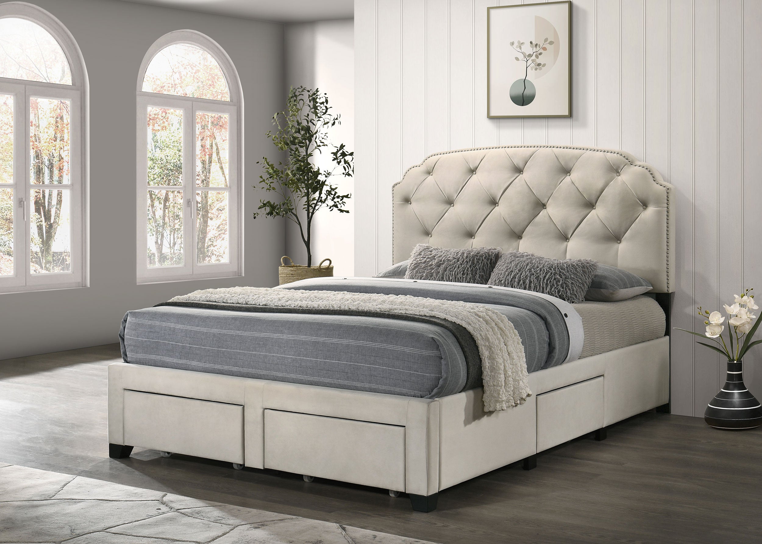 Marianna 4-drawer Upholstered Queen Storage Bed Cream-