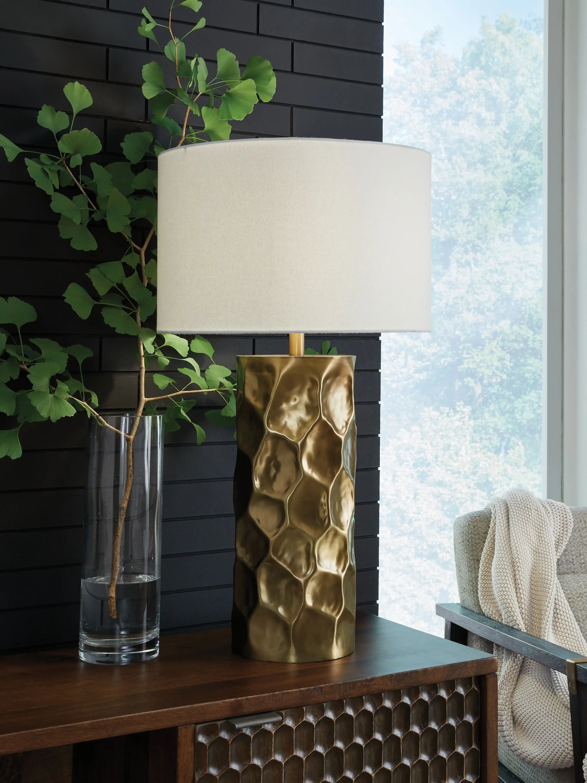 Marshawn - Metal Table Lamp - Gold Finish - Best Buy Furniture