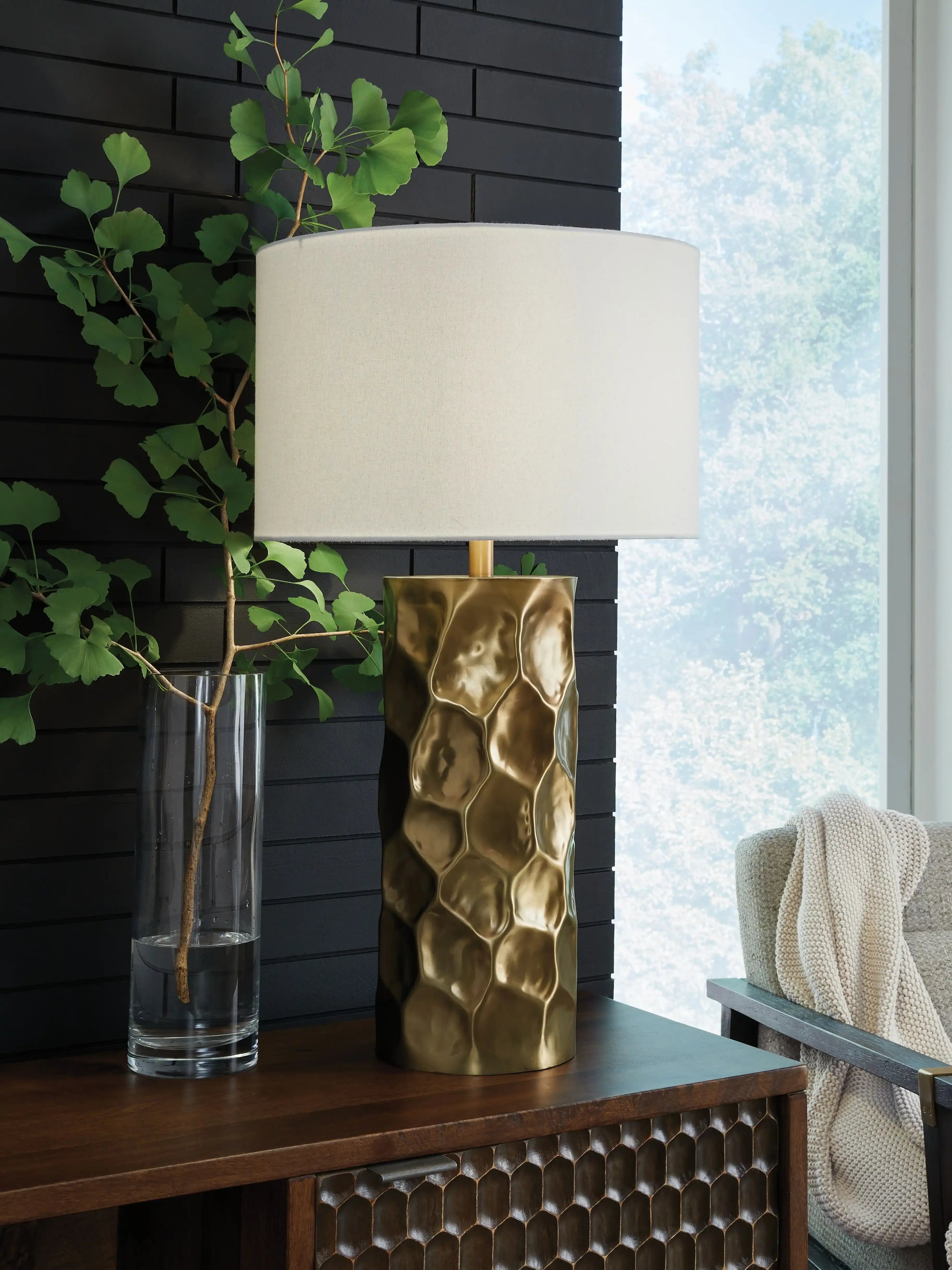 Marshawn - Metal Table Lamp - Gold Finish - Best Buy Furniture