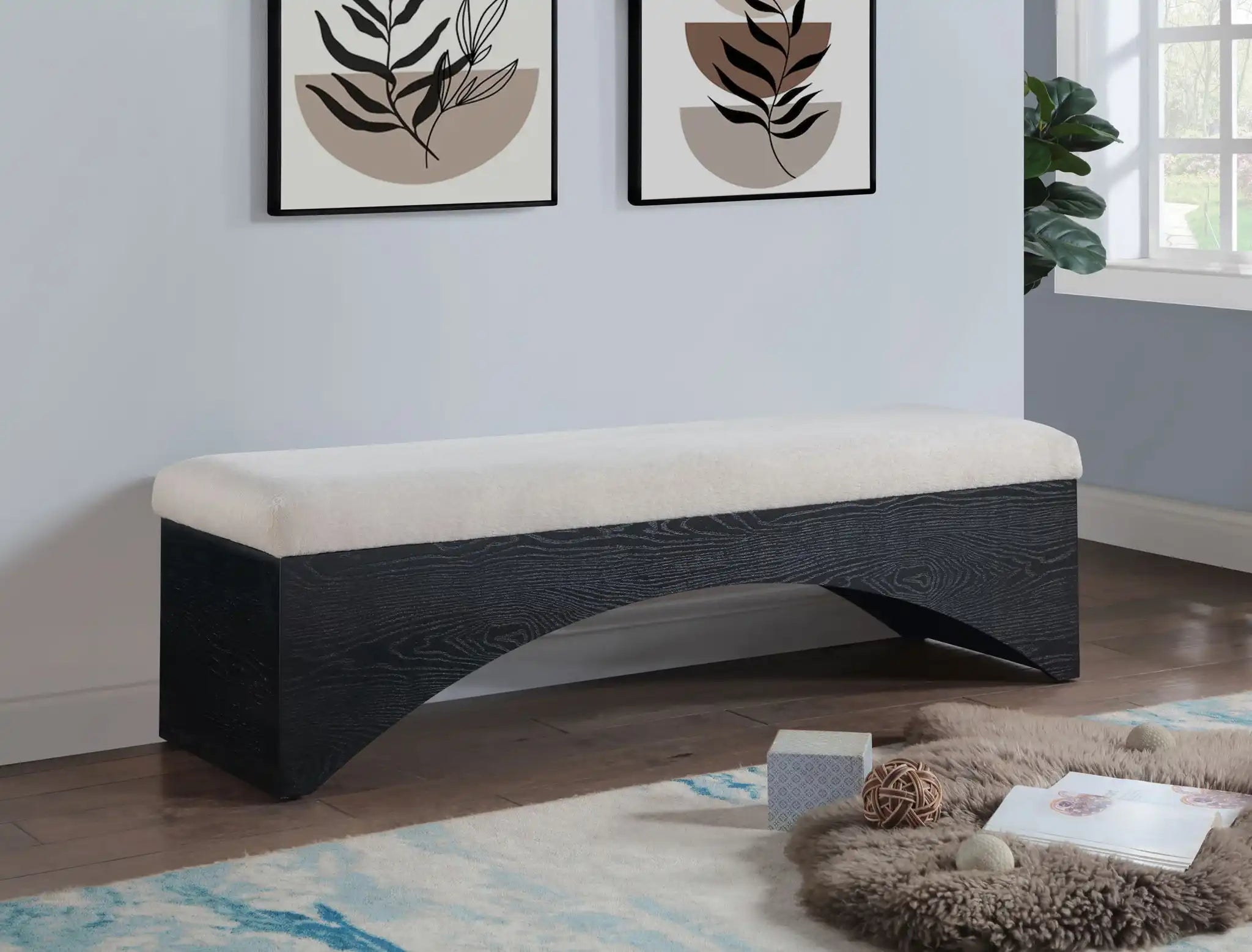 Lawson - Bench With Black Base
