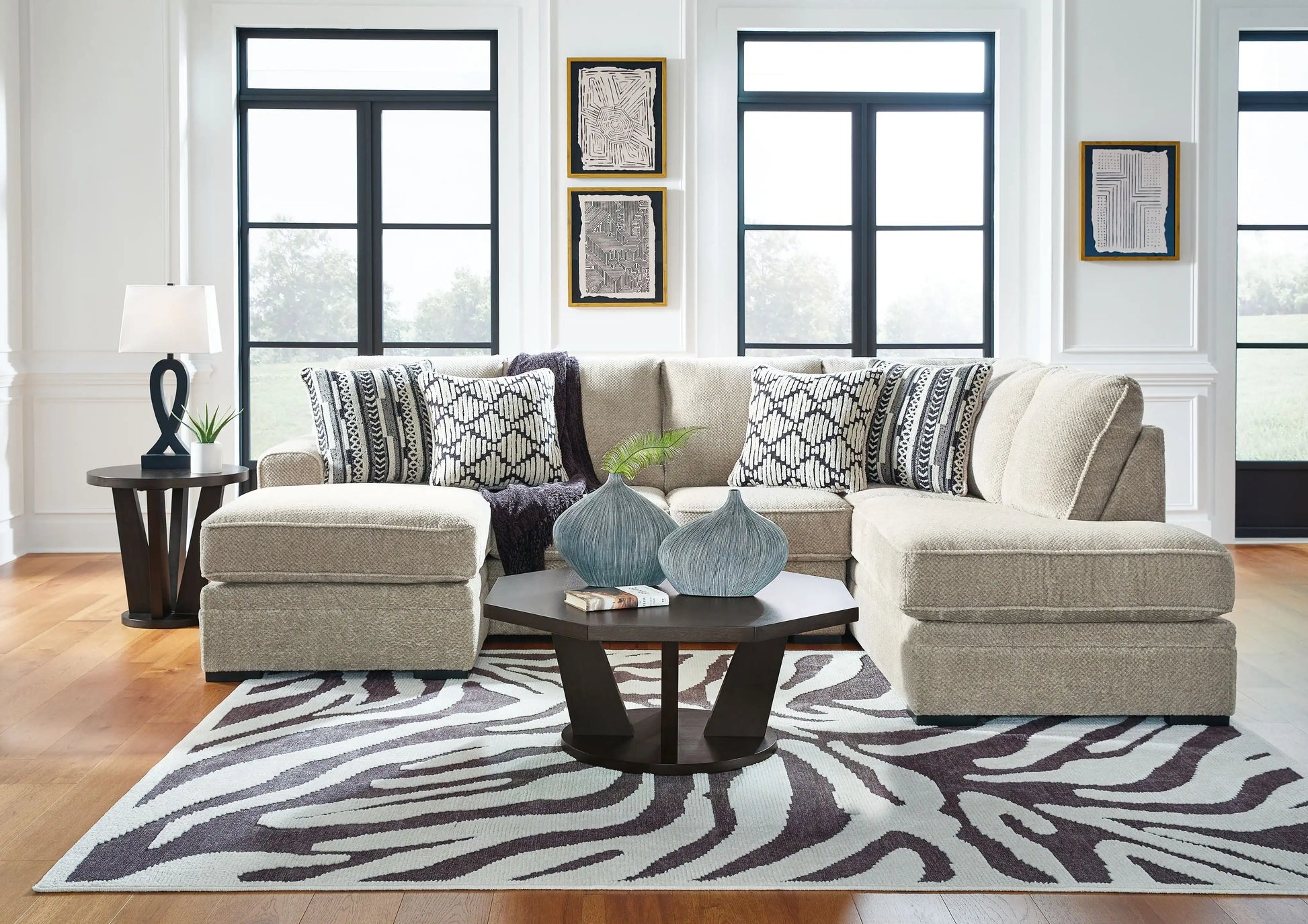 Calnita - Sectional - Best Buy Furniture