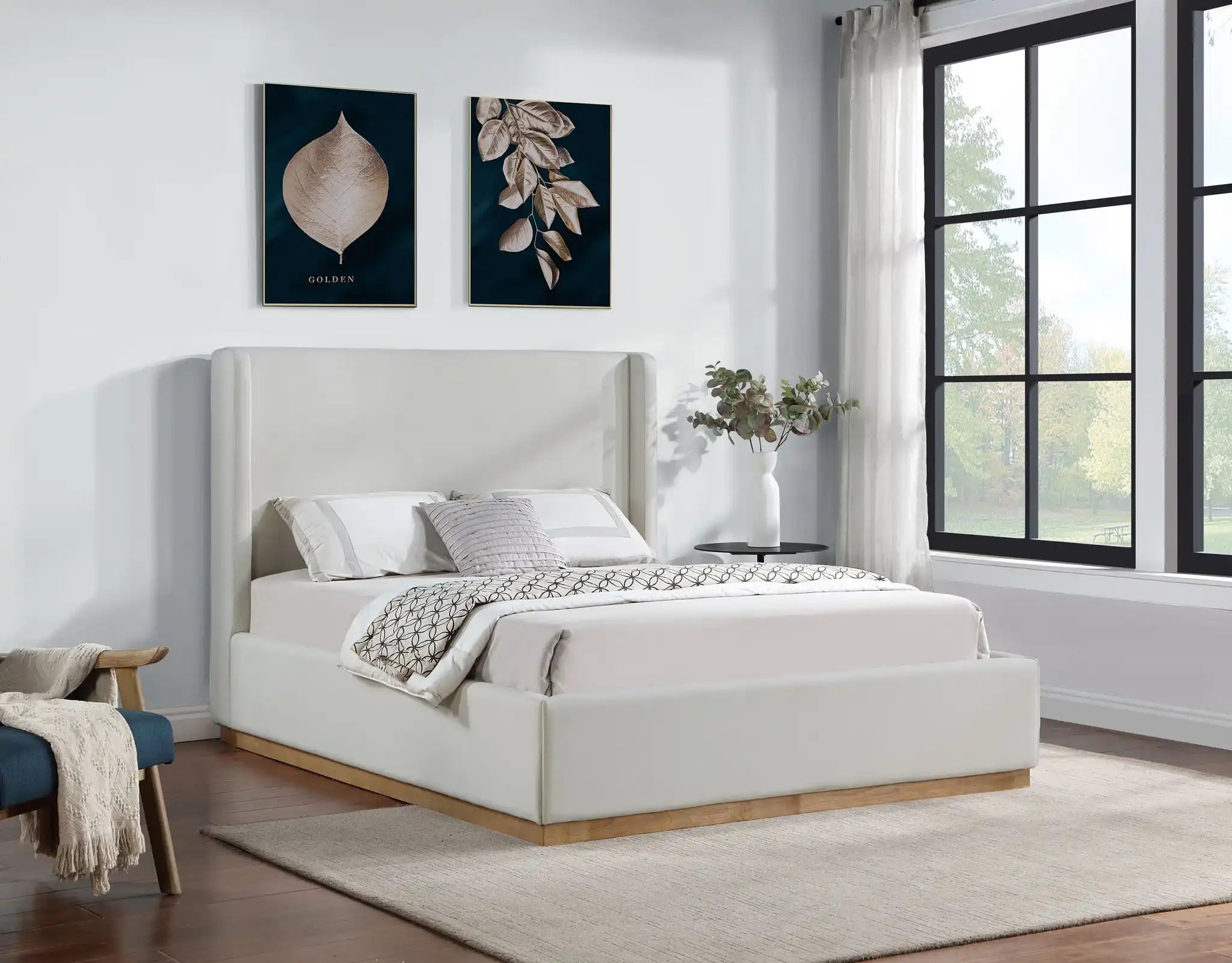 Flynn - Bed