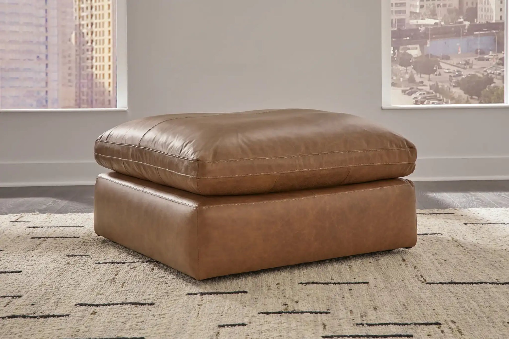 Emilia - Oversized Accent Ottoman - Best Buy Furniture