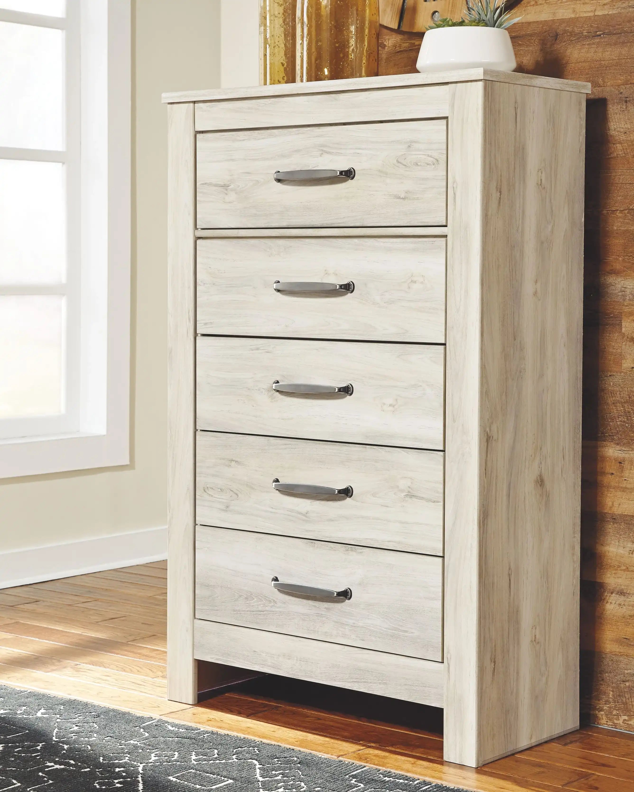 Bellaby - Dresser, Mirror, Platform Bed With Storage Drawers Set - Best Buy Furniture