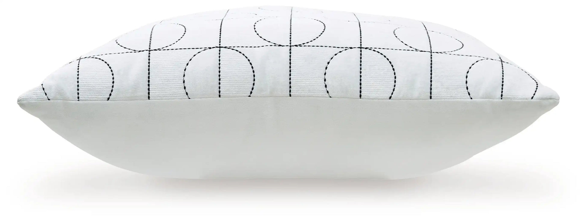Kydner - Pillow - Best Buy Furniture