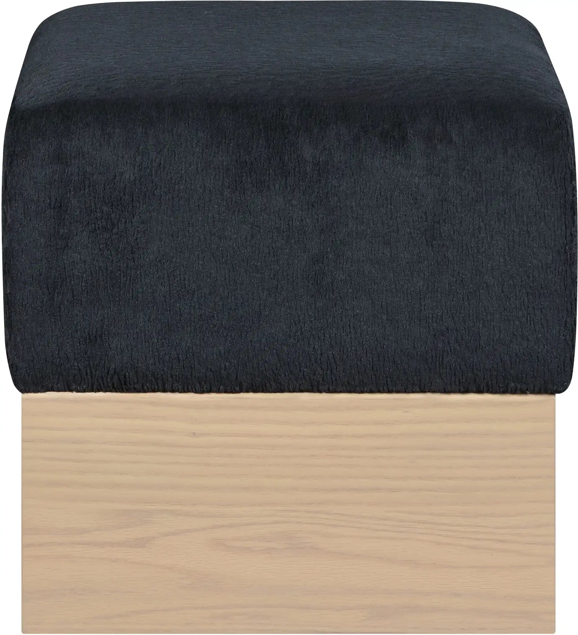 Havre - Ottoman / Stool With Natural Base