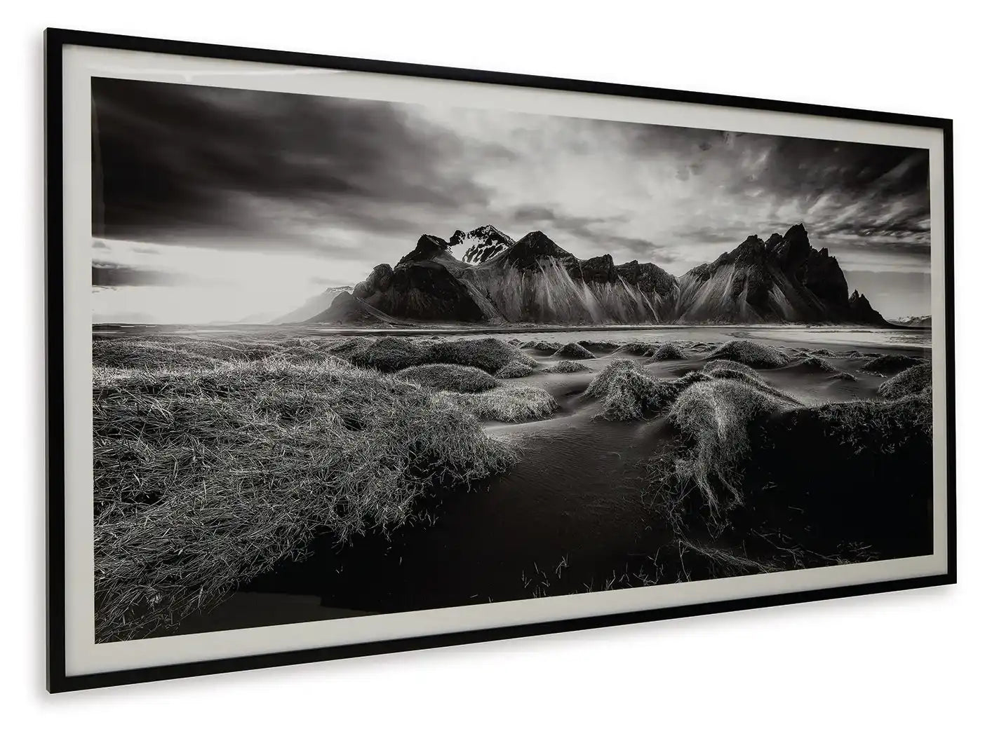 Delstone - Wall Art - Black / White - Best Buy Furniture