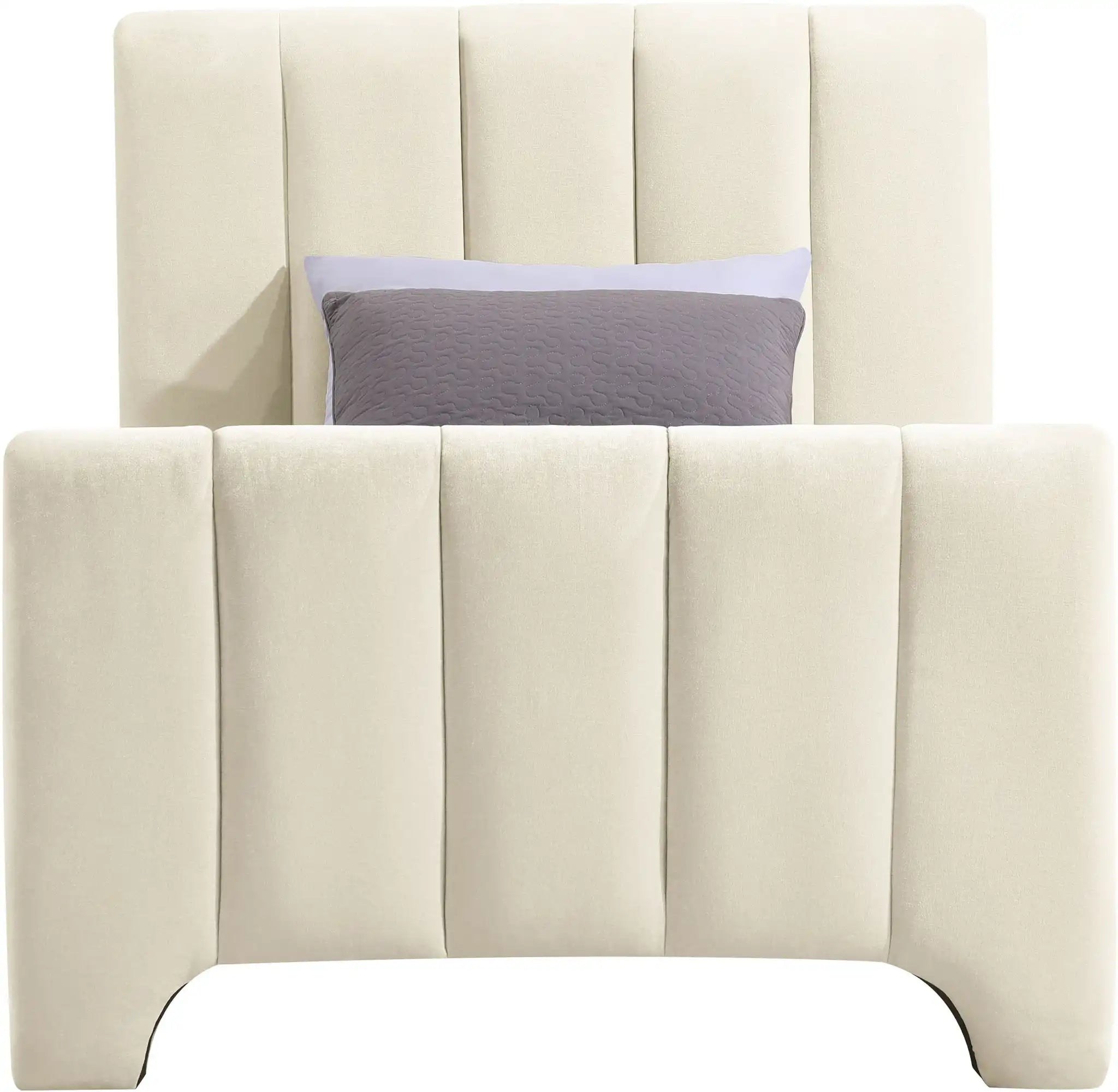 Camila - Bed