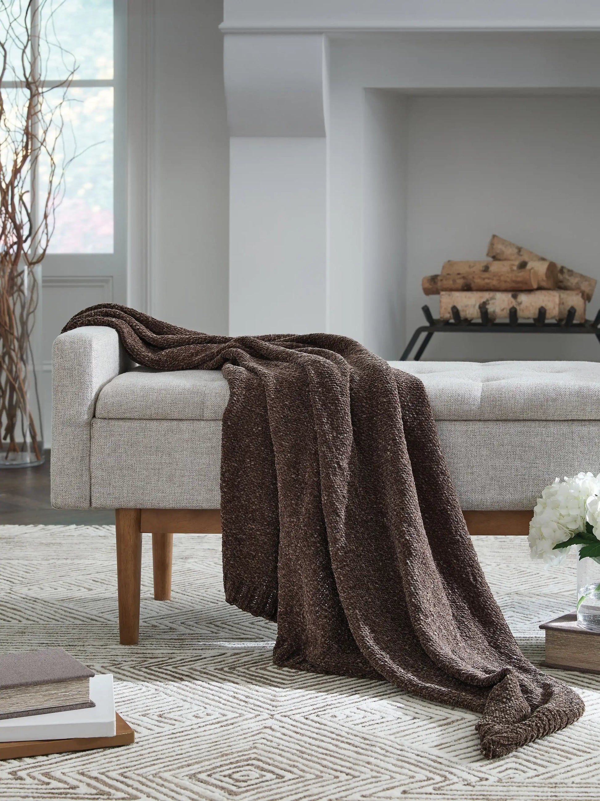 Anawood - Throw - Best Buy Furniture