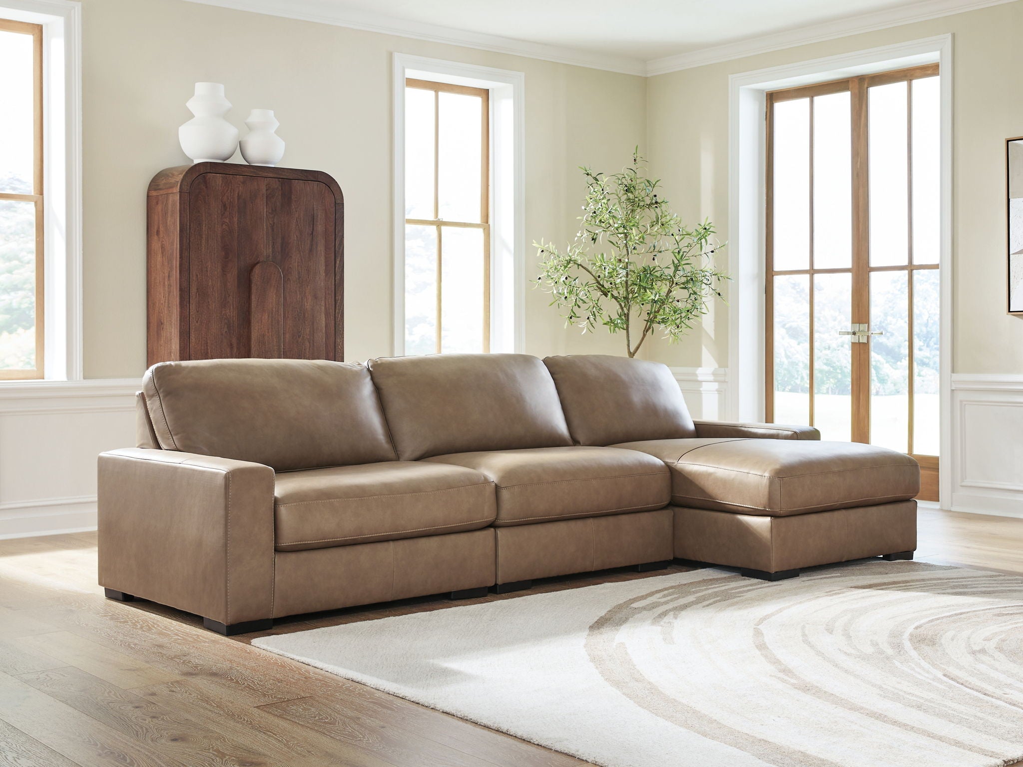 Veronella - Sectional - Best Buy Furniture