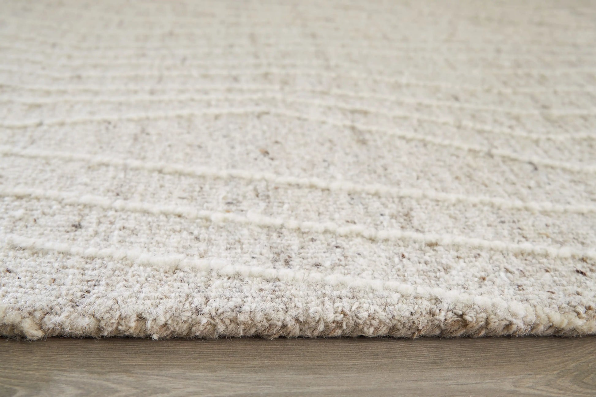 Varahill - Rug - Best Buy Furniture