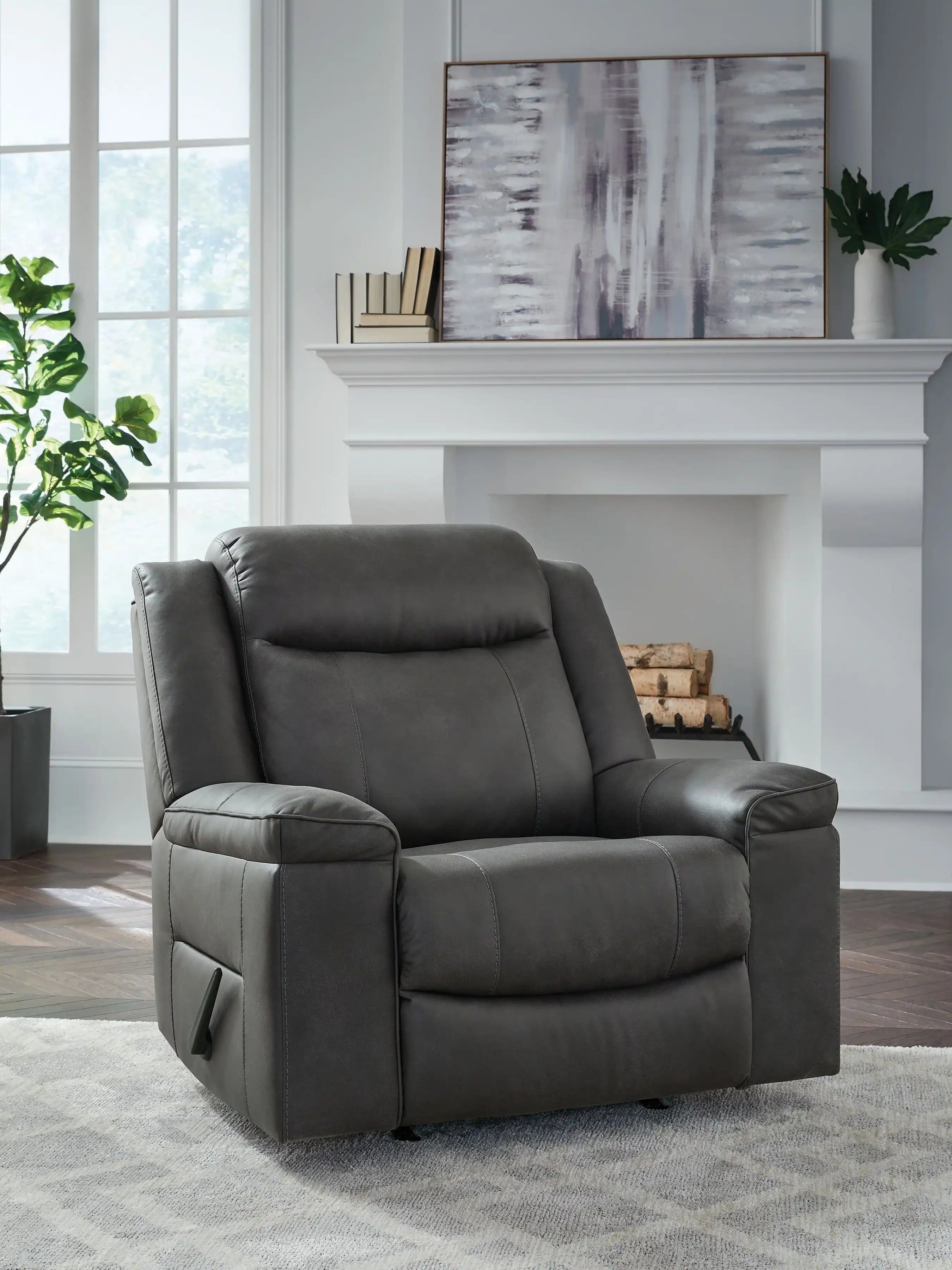 Status Check - Rocker Recliner - Best Buy Furniture