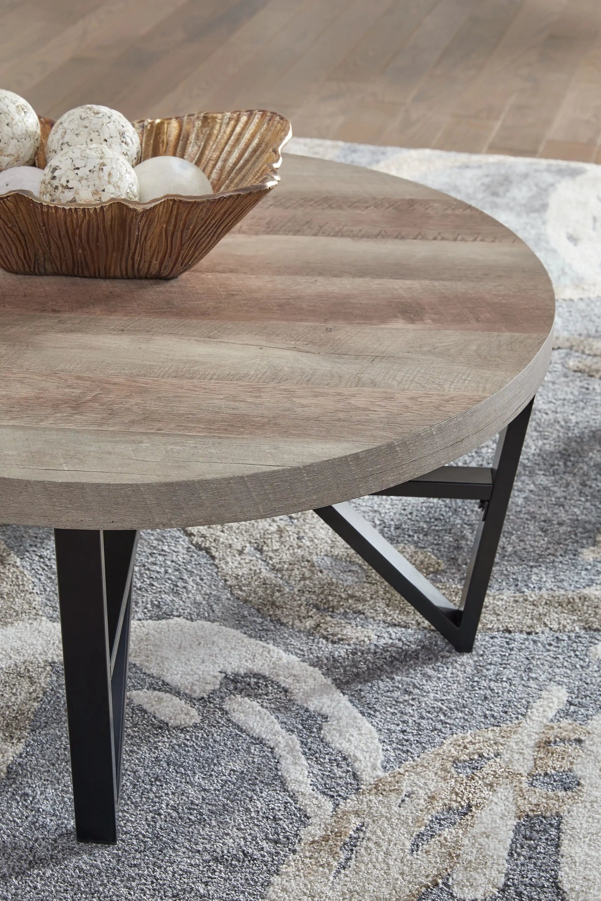 Deanlee - Occasional Table Set (Set of 3) - Grayish Brown / Black - Best Buy Furniture