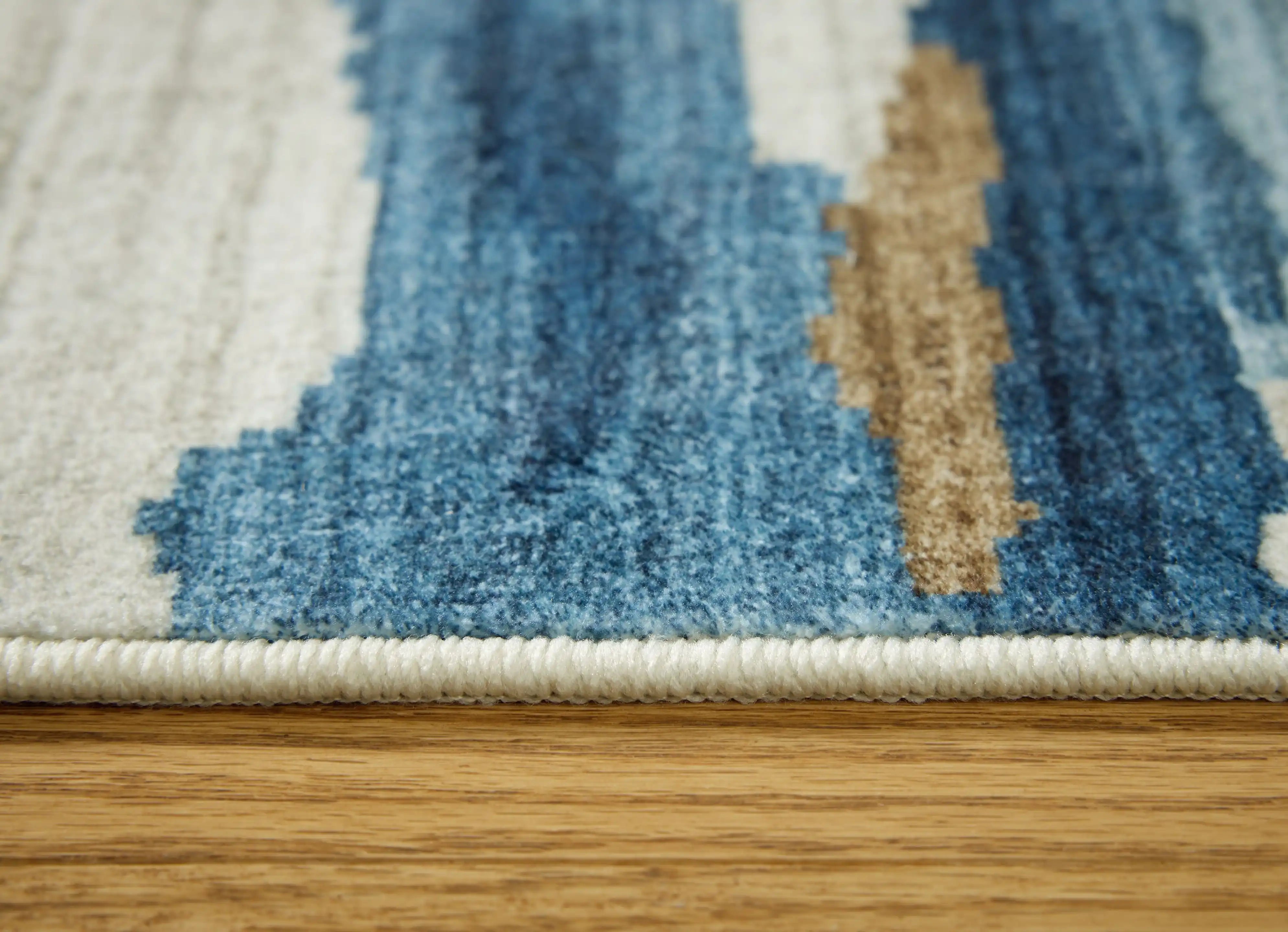 Vinlett - Washable Rug - Best Buy Furniture