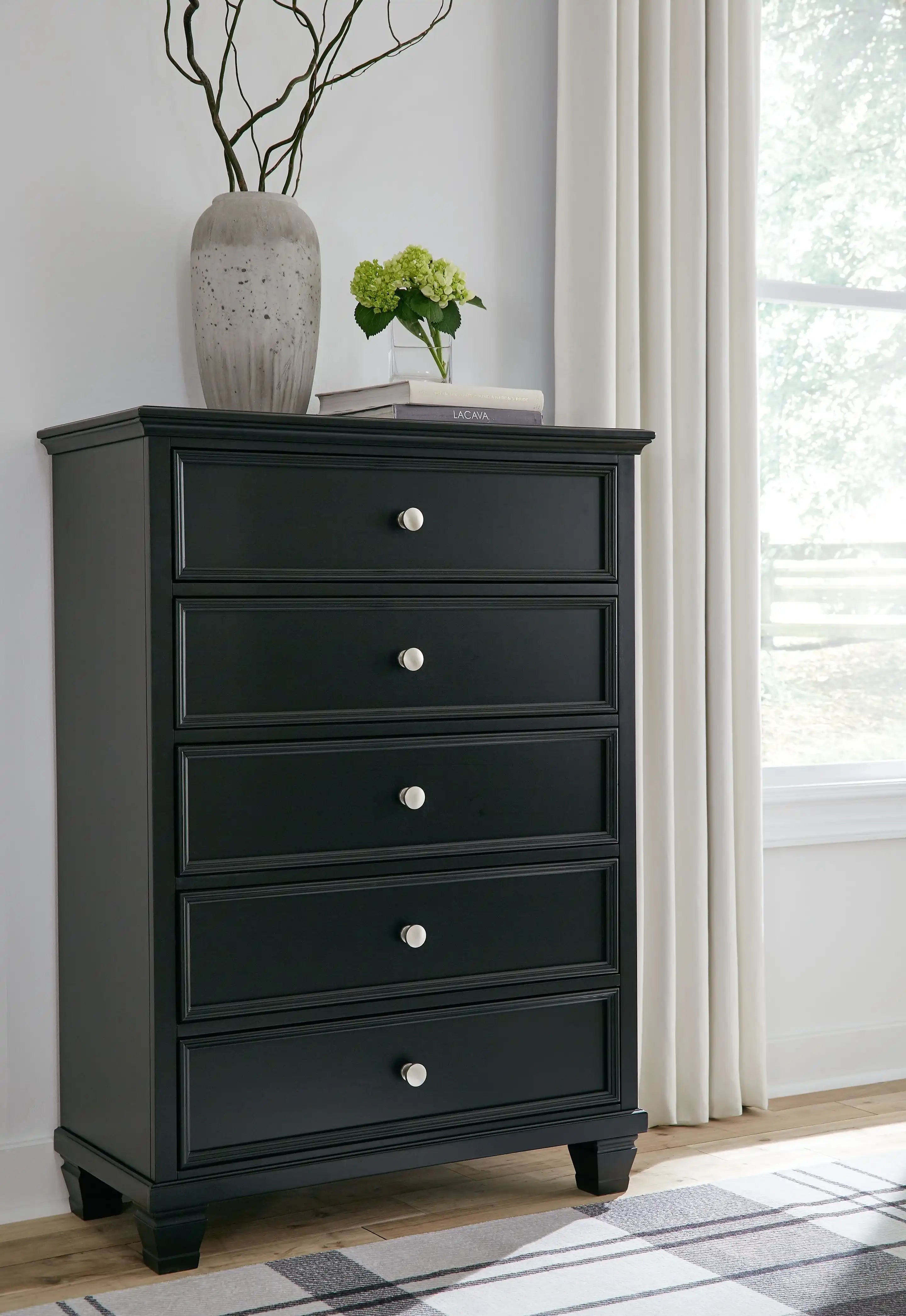 Lanolee - Five Drawer Chest - Black - Best Buy Furniture