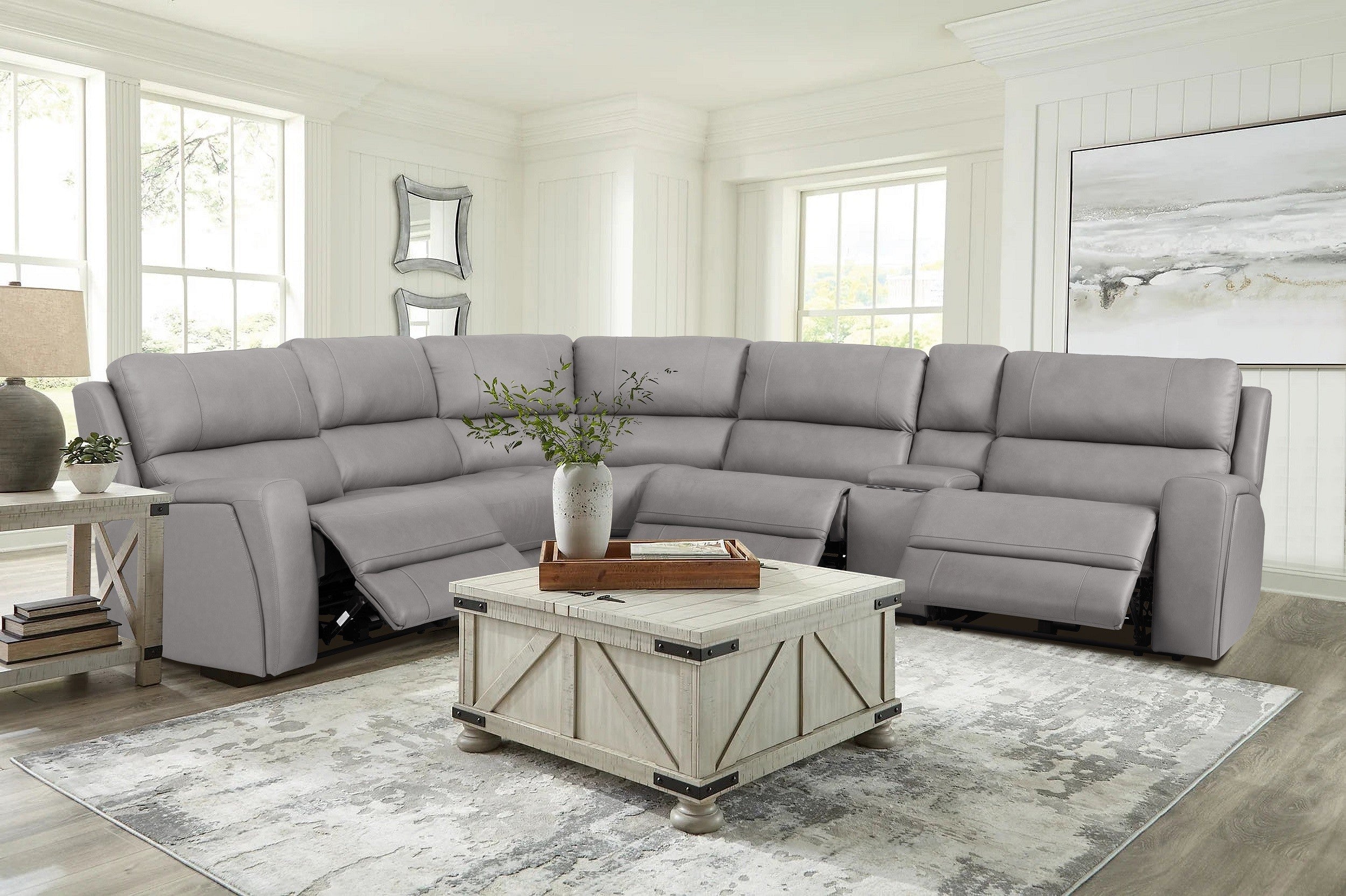 Verona Modern Reclining Sectional J&M-70815M