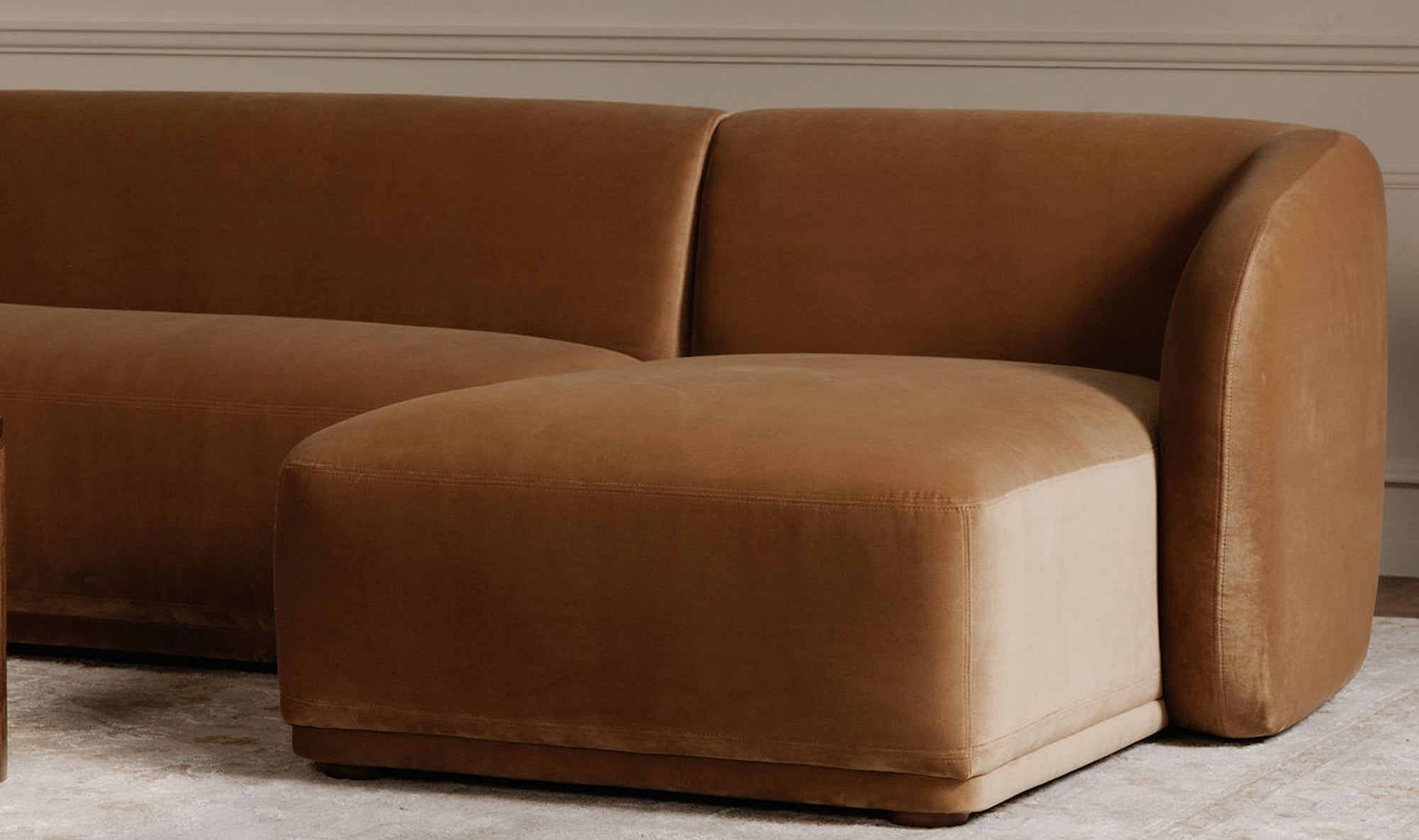 Faye Sectional - Moes Home