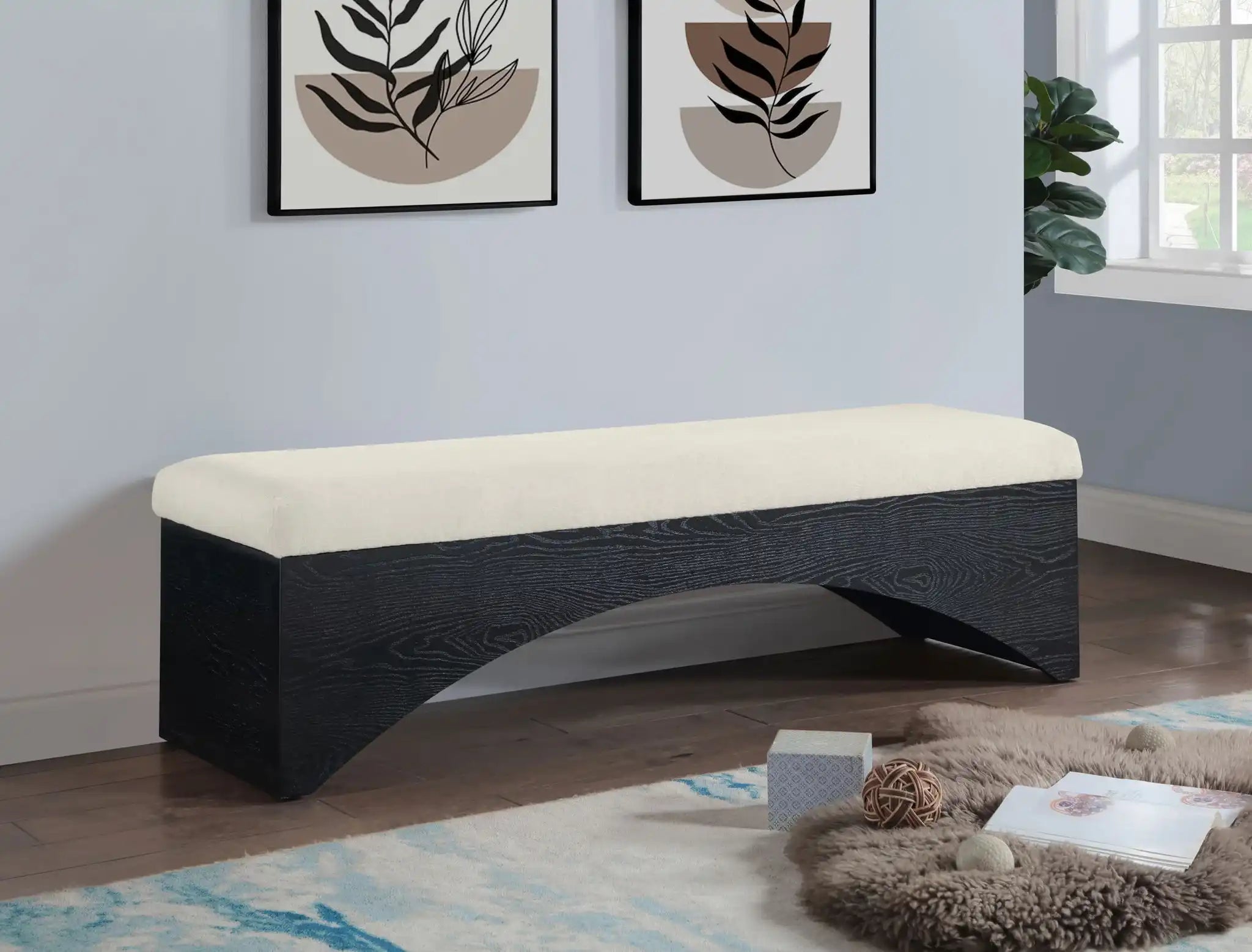 Lawson - Bench With Black Base