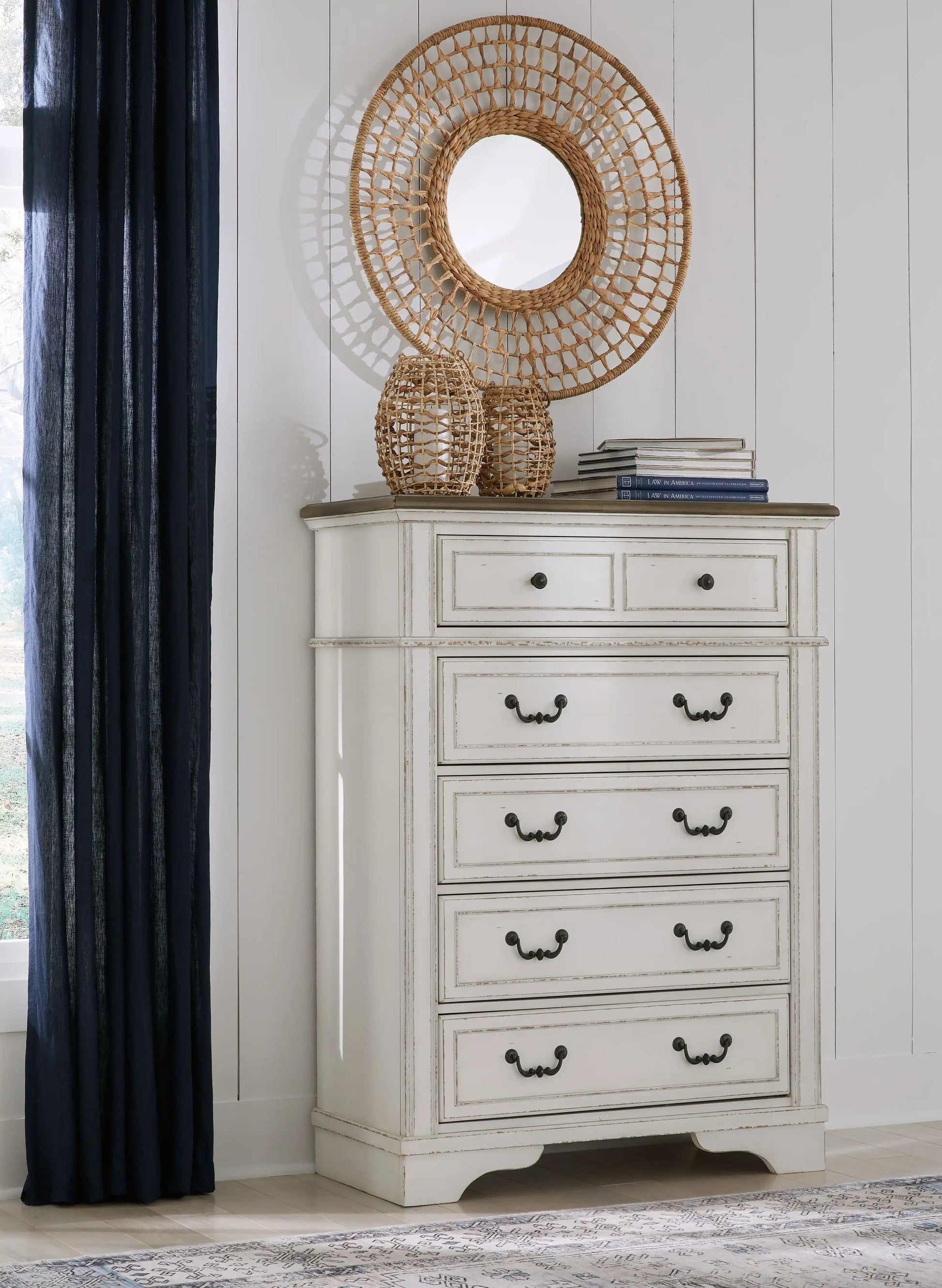 Blendon - Five Drawer Chest - Two-tone - Best Buy Furniture