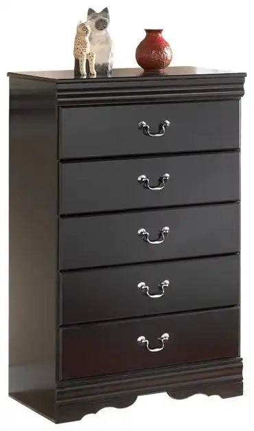 Huey Vineyard - Five Drawer Chest - Black - Best Buy Furniture