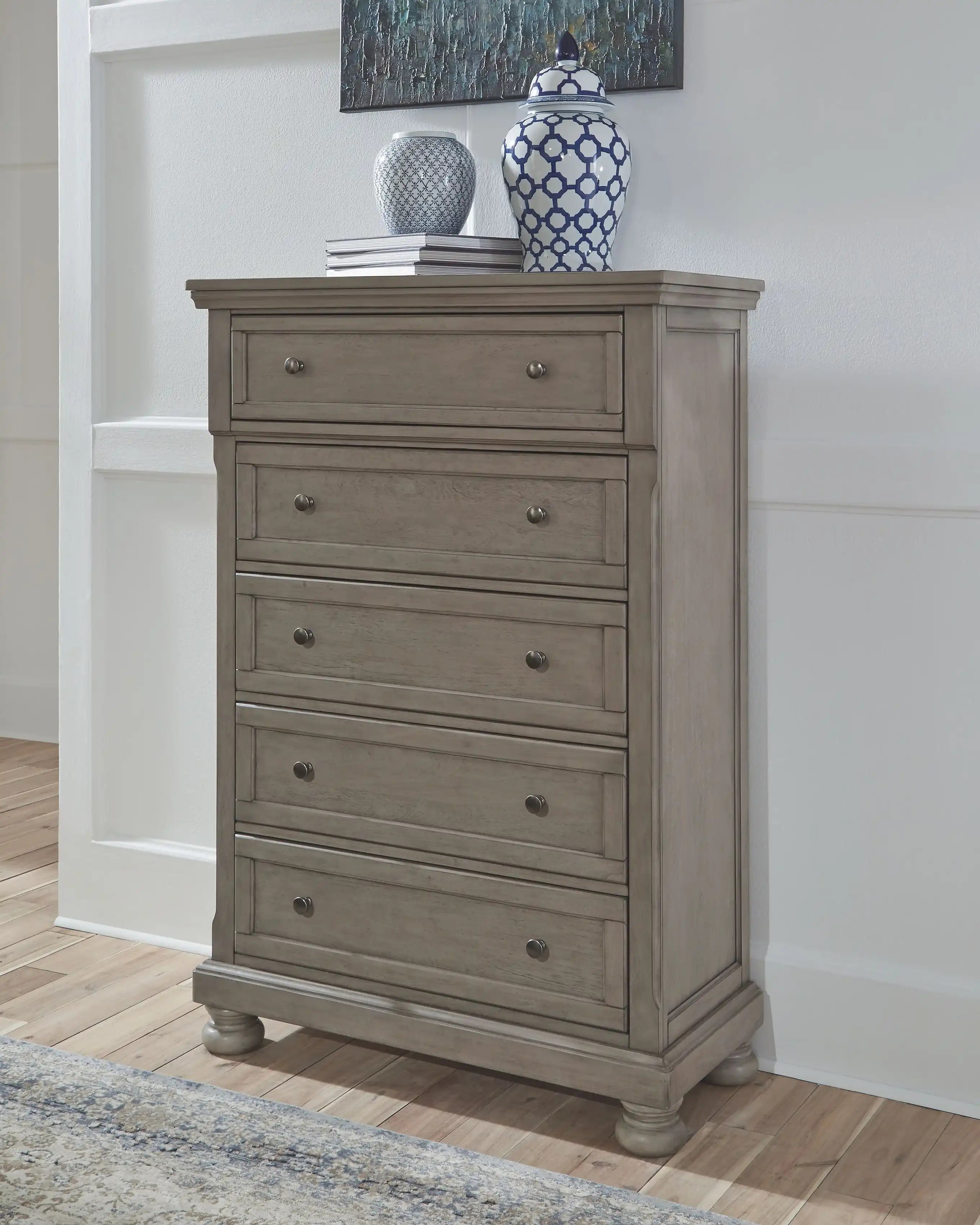 Lettner - Five Drawer Chest - 2-handles - Light Gray - Best Buy Furniture