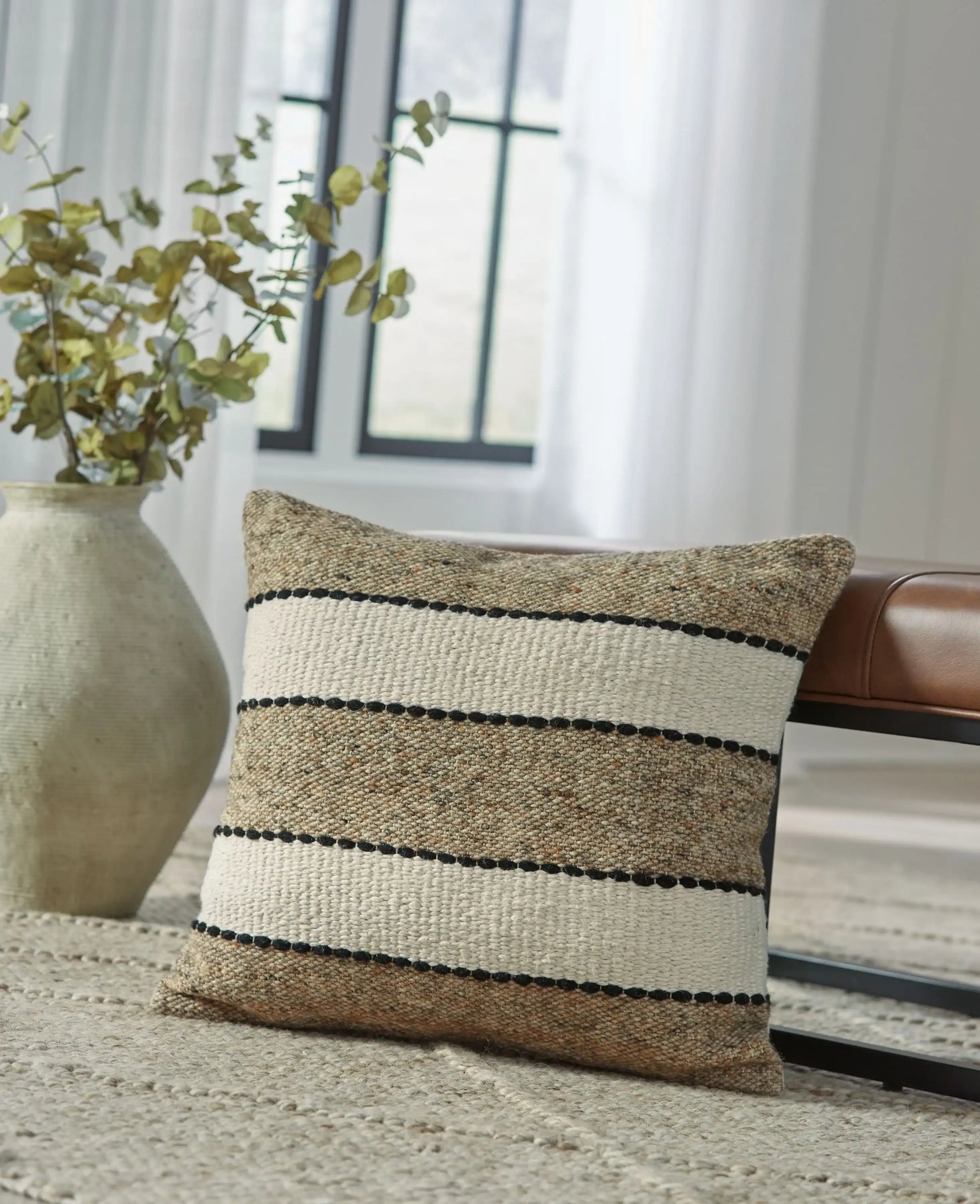 Rueford - Pillow - Best Buy Furniture