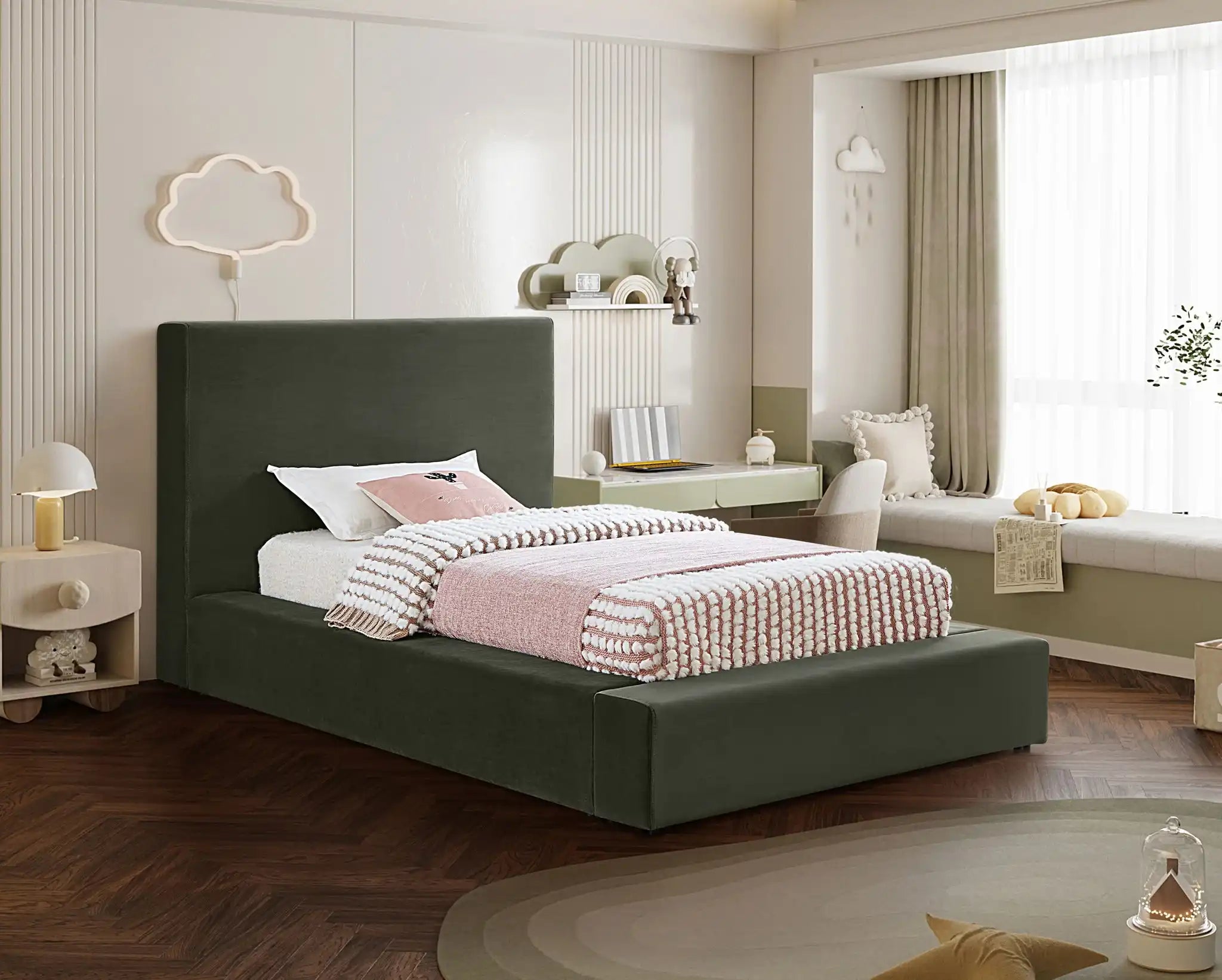 Dorian - Bed
