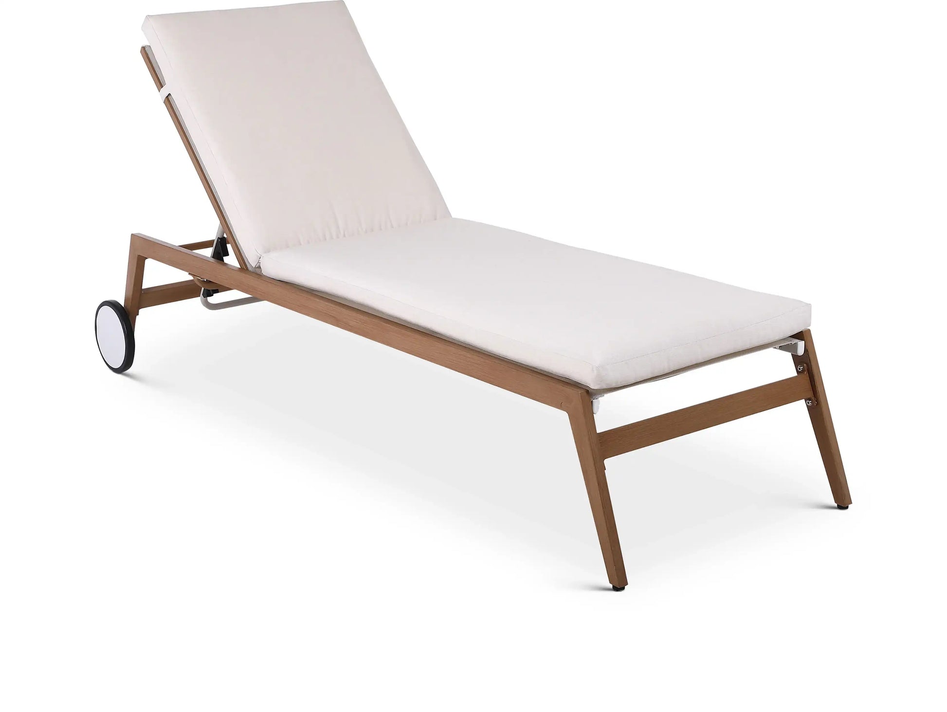 Maui - Water Resistant Outdoor Patio Lounger - Best Buy Furniture